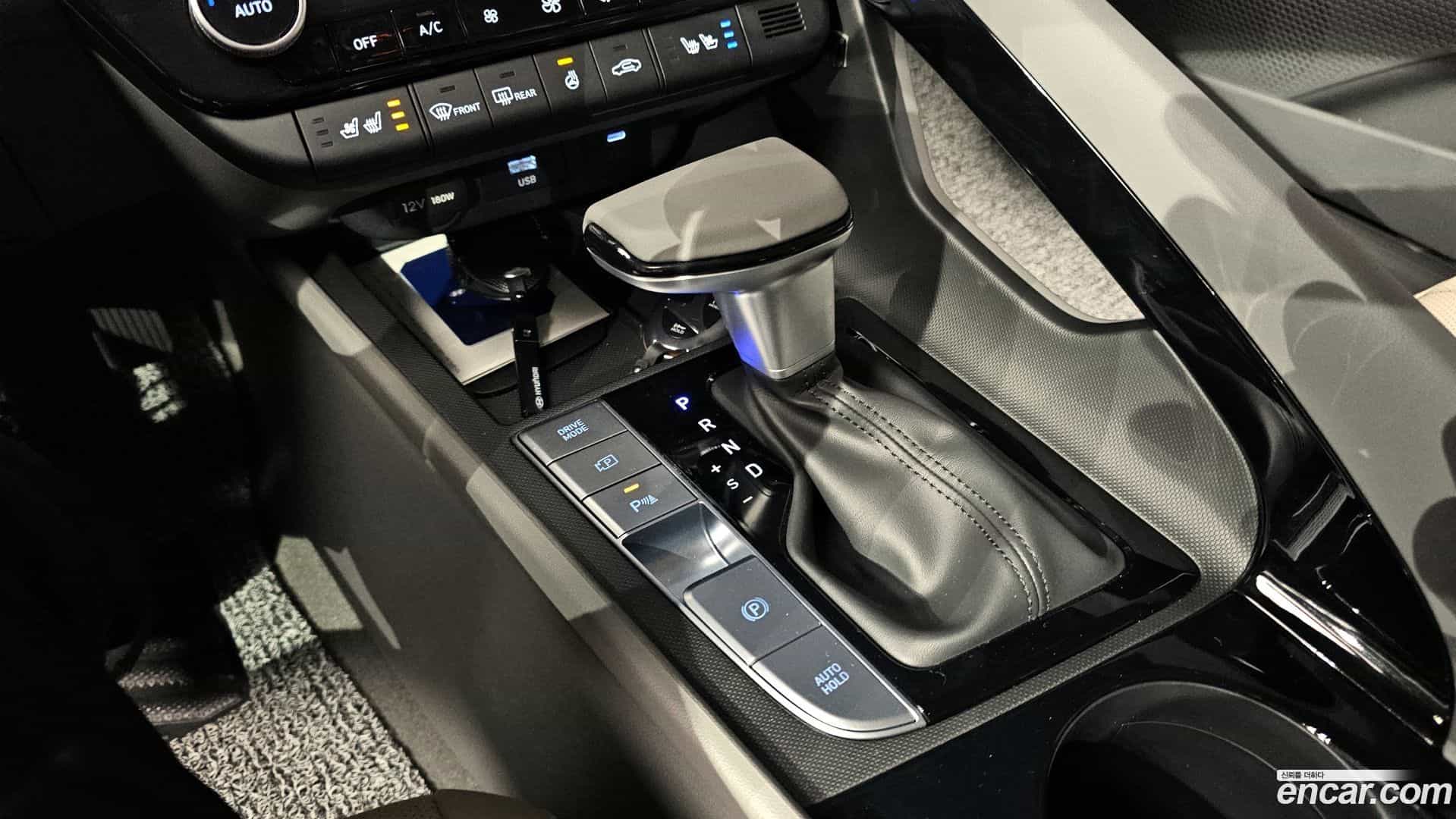 AVANTE Hyundai 2025.10-INNER-009