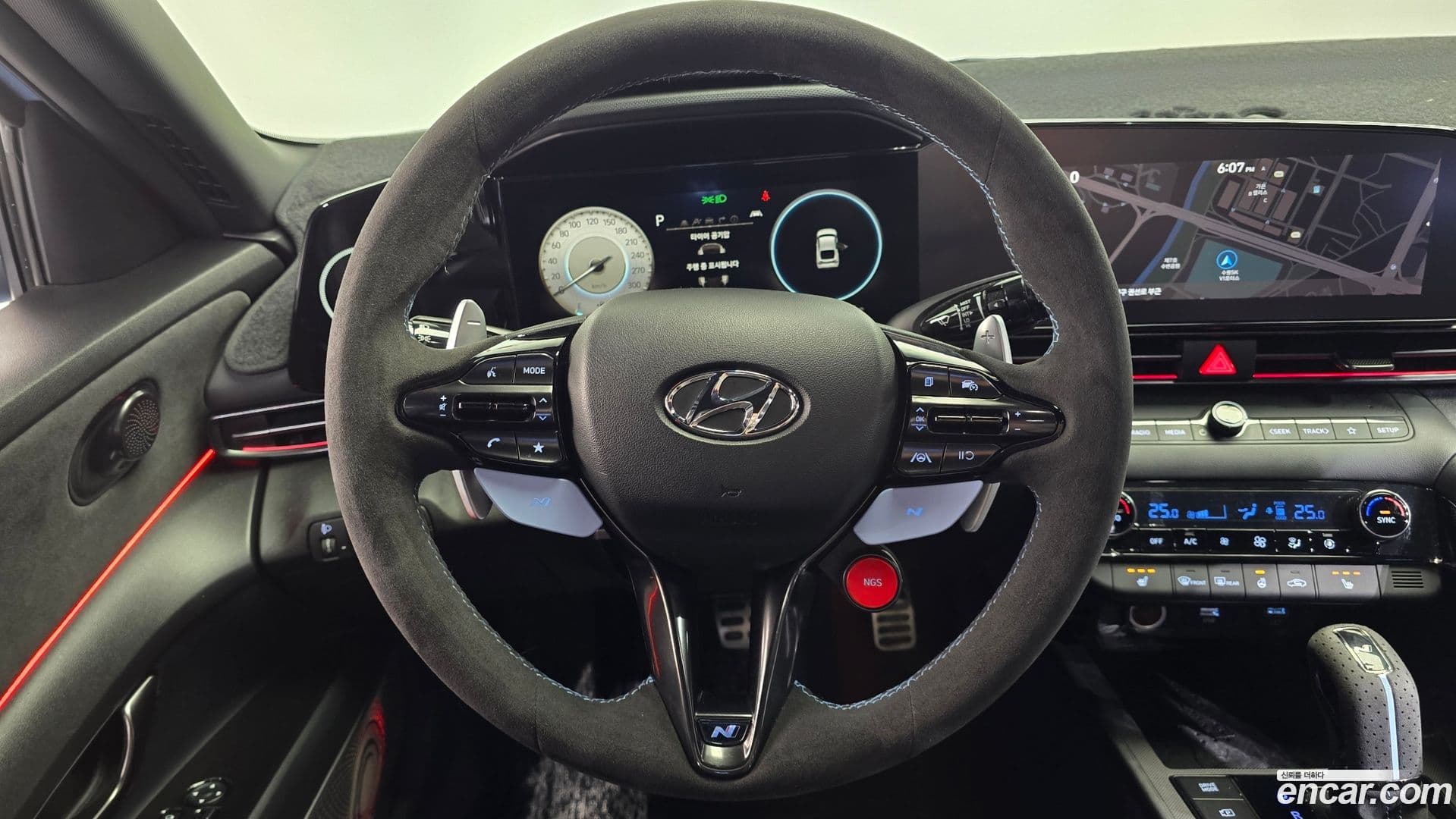 Main__Slider__Photo:AVANTE Hyundai 2021.11-12