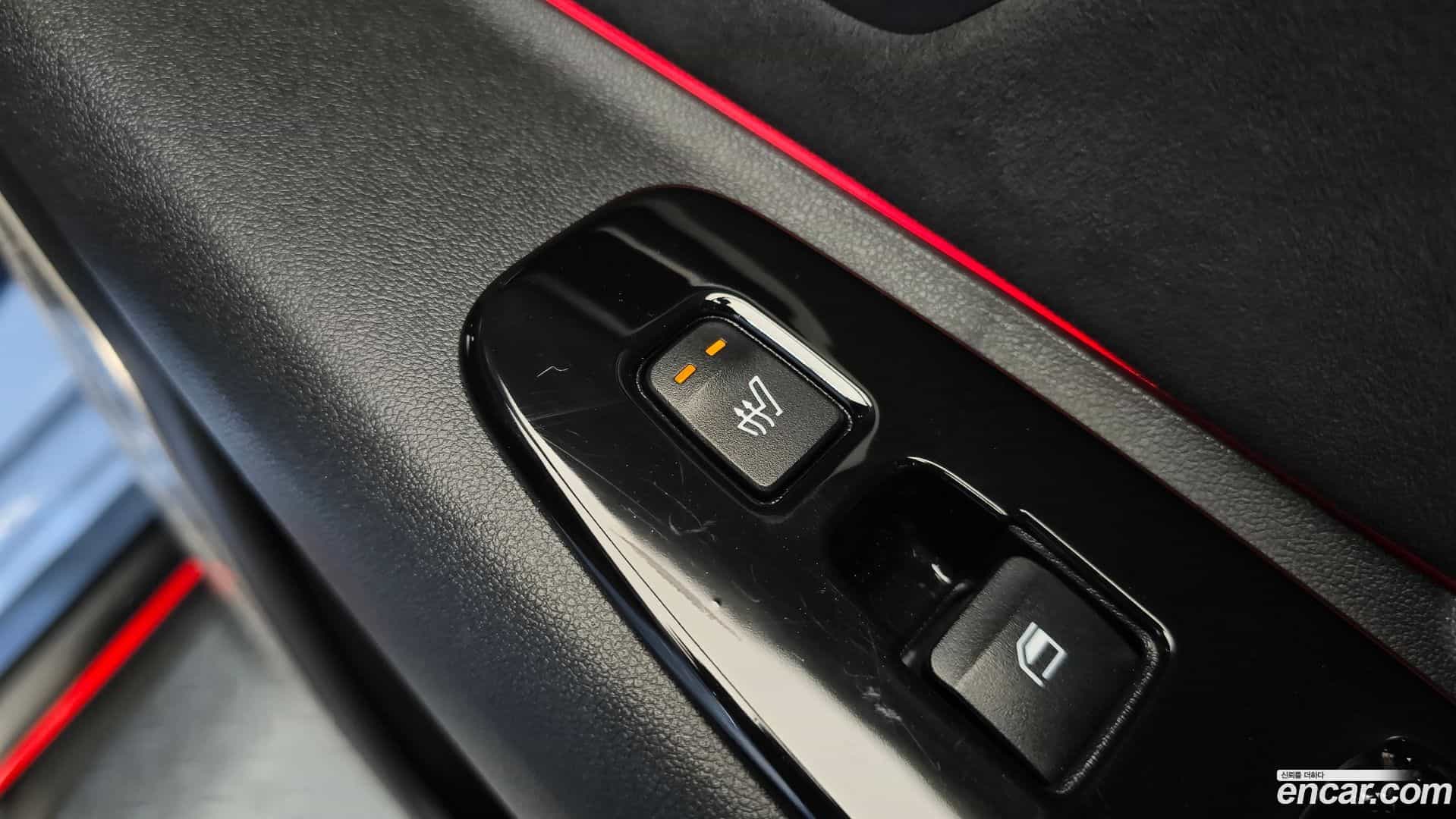 AVANTE Hyundai 2021.11-OPTION-023