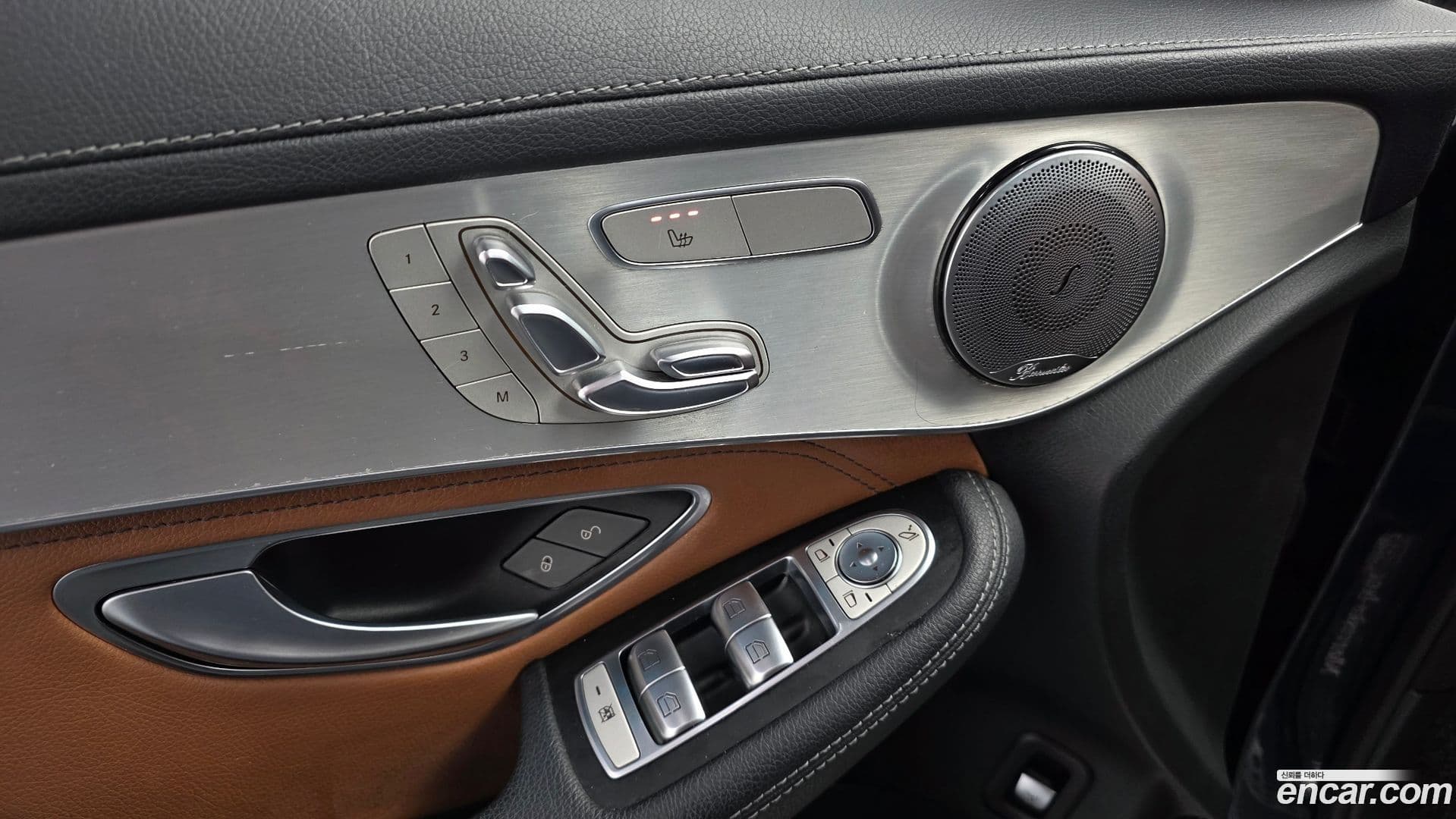 Main__Slider__Photo:GLC-Class Mercedes-Benz 2017.7-16