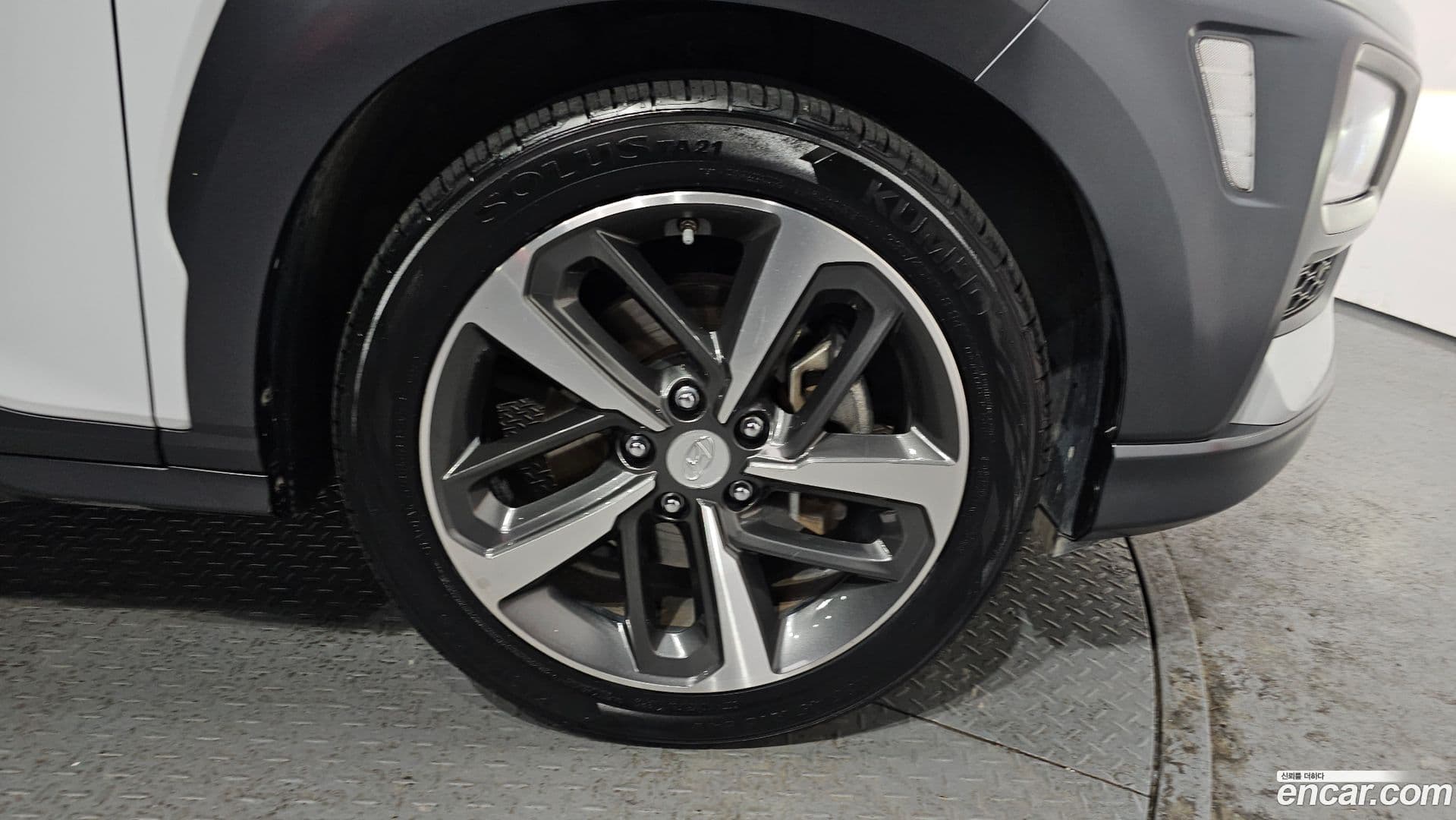 Main__Slider__Photo:Kona Hyundai 2018.1-4