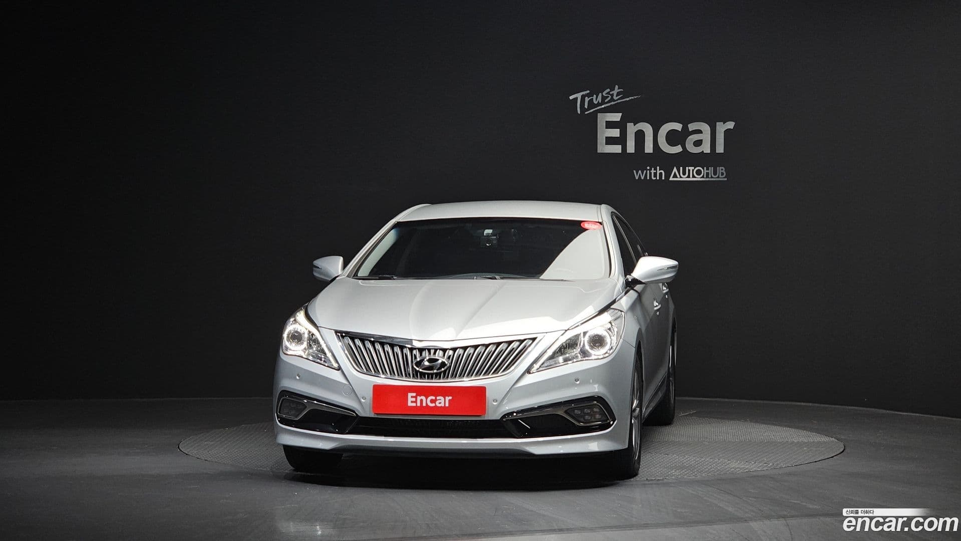 Main__Slider__Photo:Grandeur Hyundai 2014.8-2