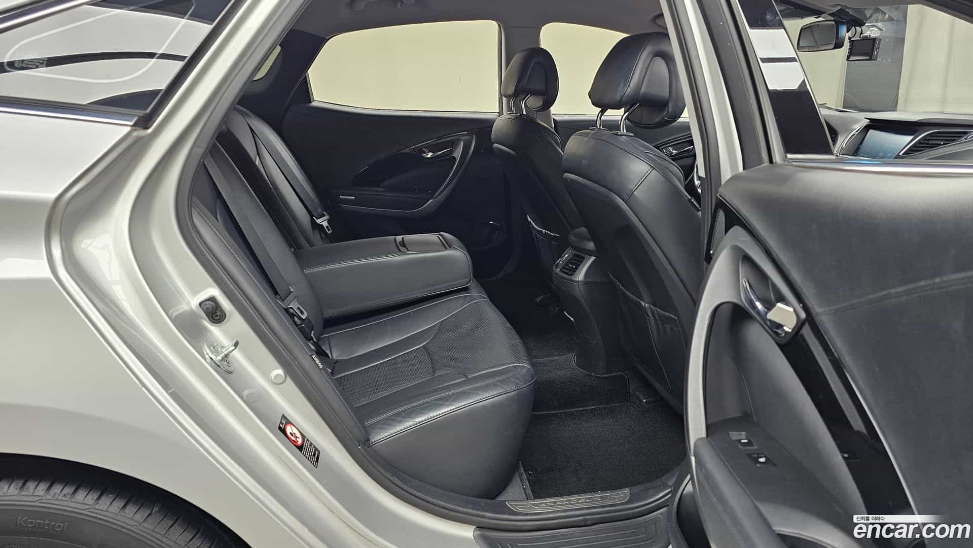 Grandeur Hyundai 2014.8-OPTION-016