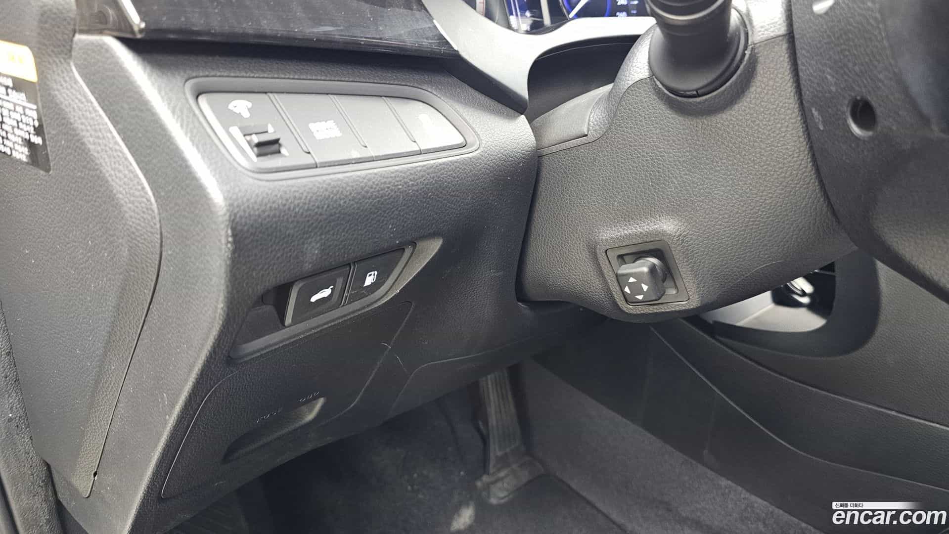 Grandeur Hyundai 2014.8-OPTION-018