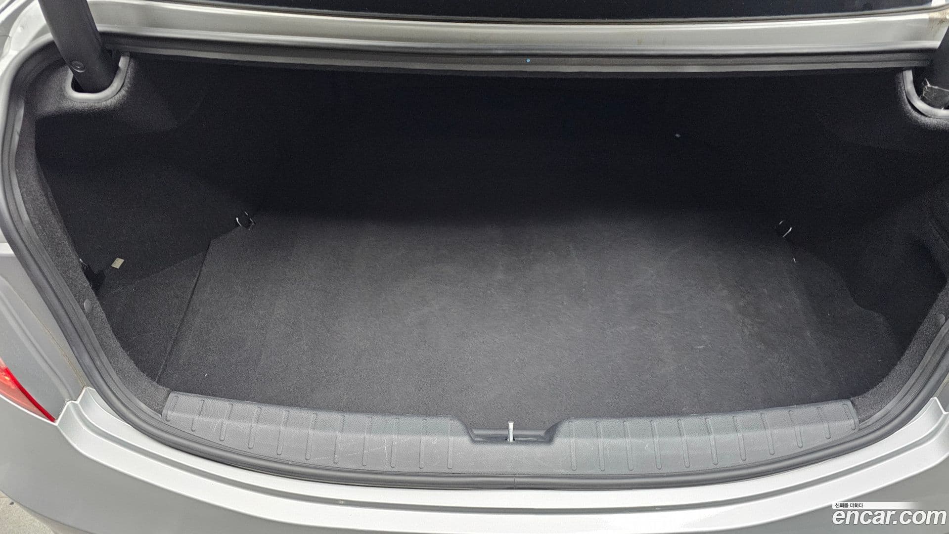 Main__Slider__Photo:Grandeur Hyundai 2014.8-19