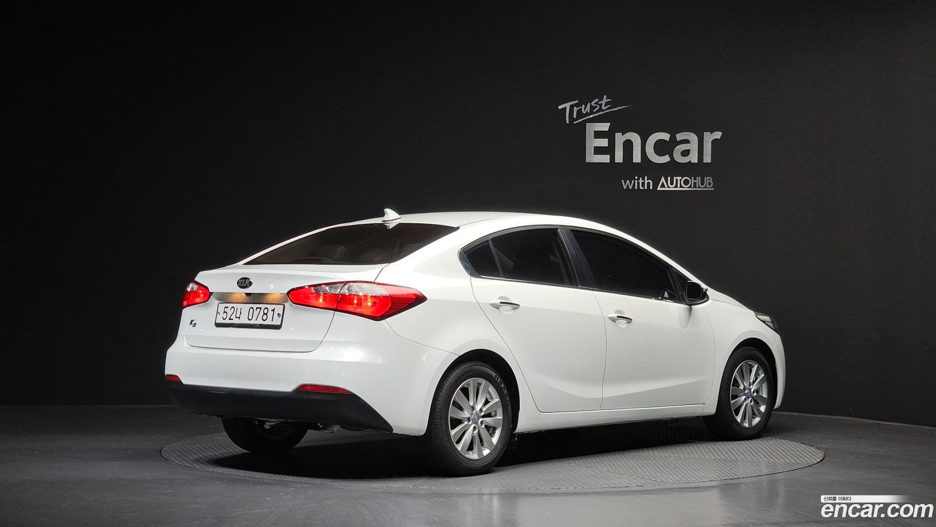 Main__Slider__Photo:K3 Kia 2015.7-1