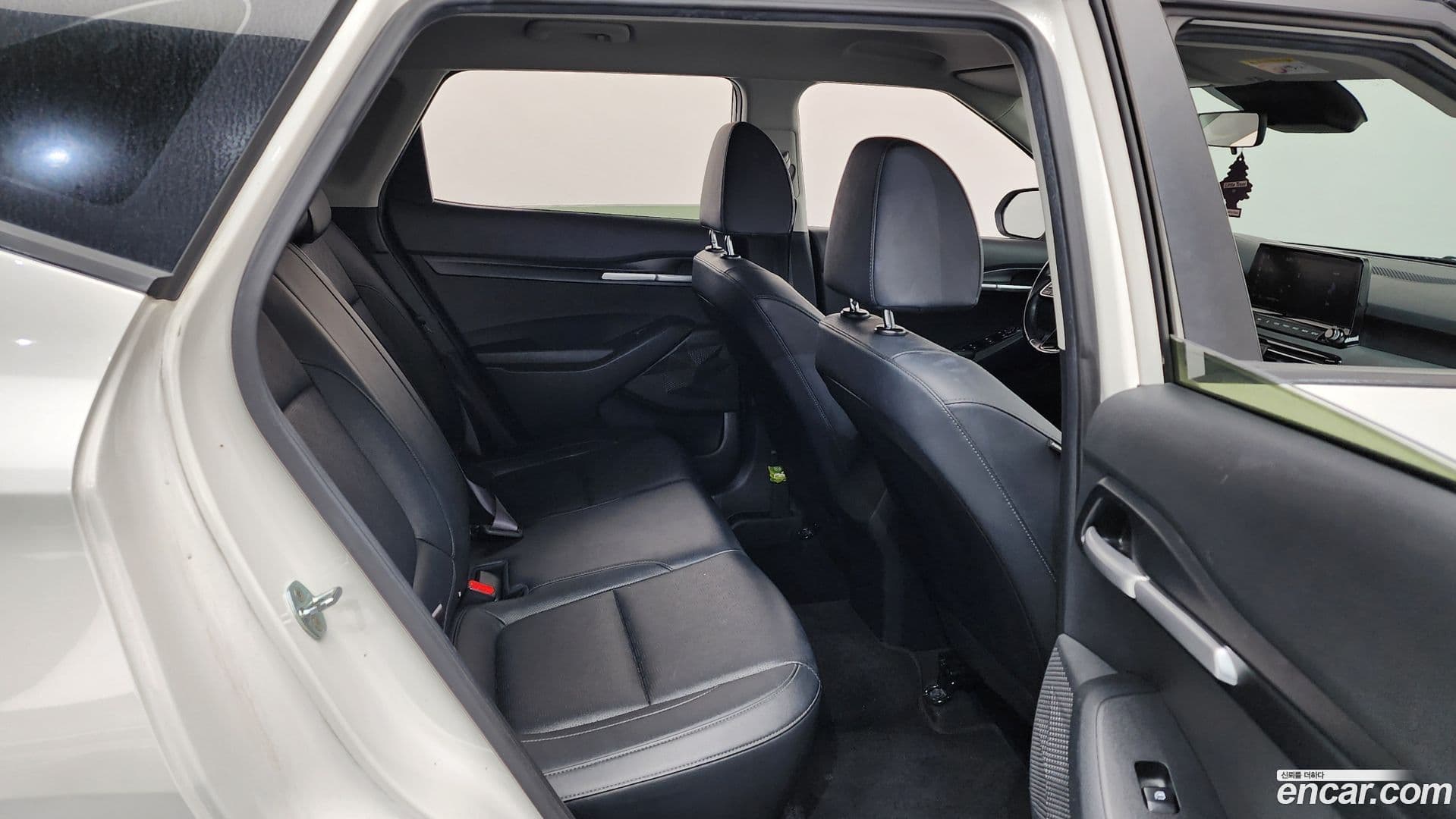 Main__Slider__Photo:Seltos Kia 2022.2-11