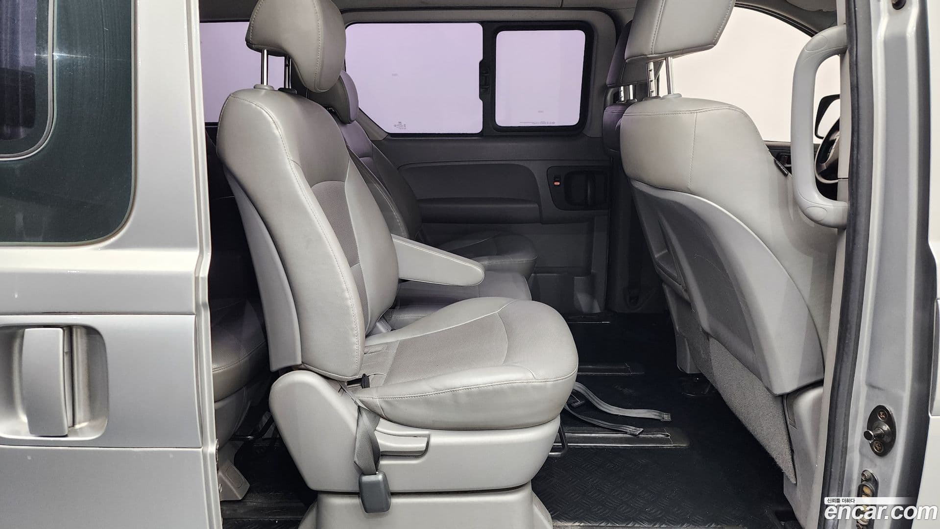 Main__Slider__Photo:Starex Hyundai 2017.4-11