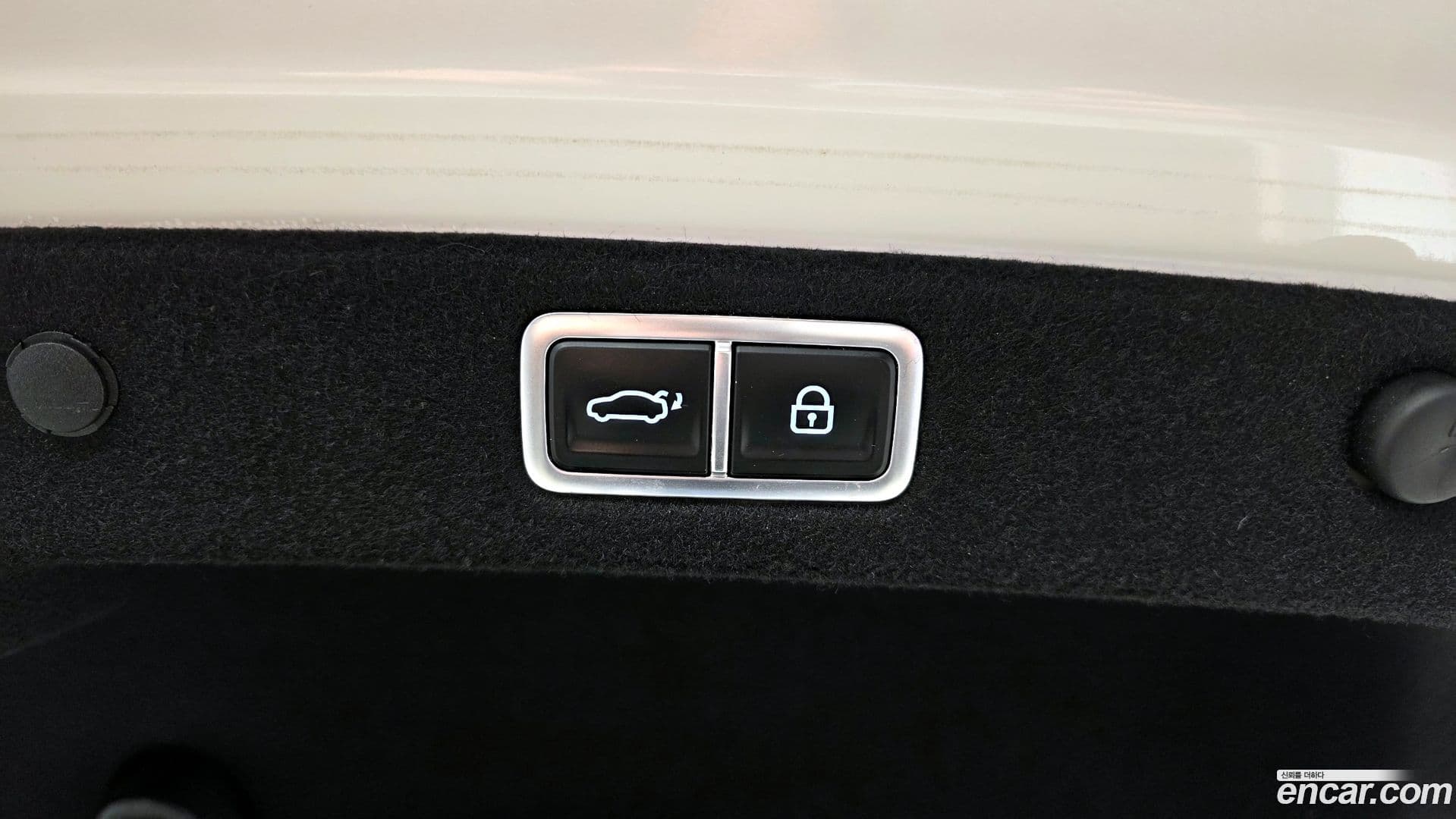 Main__Slider__Photo:Grandeur Hyundai 2023.1-18