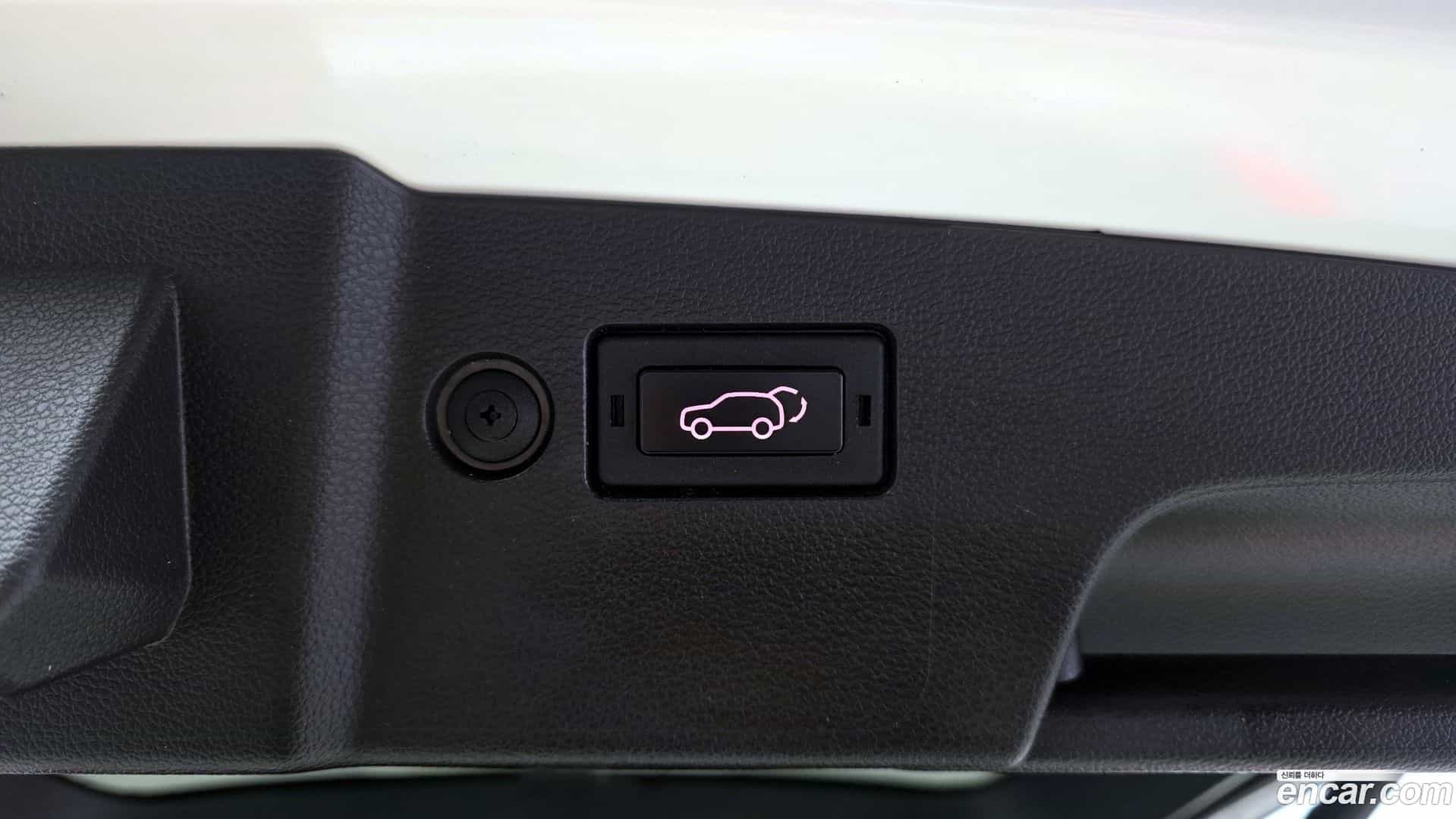 Torres KG_Mobility_Ssangyong 2022.7-OPTION-022