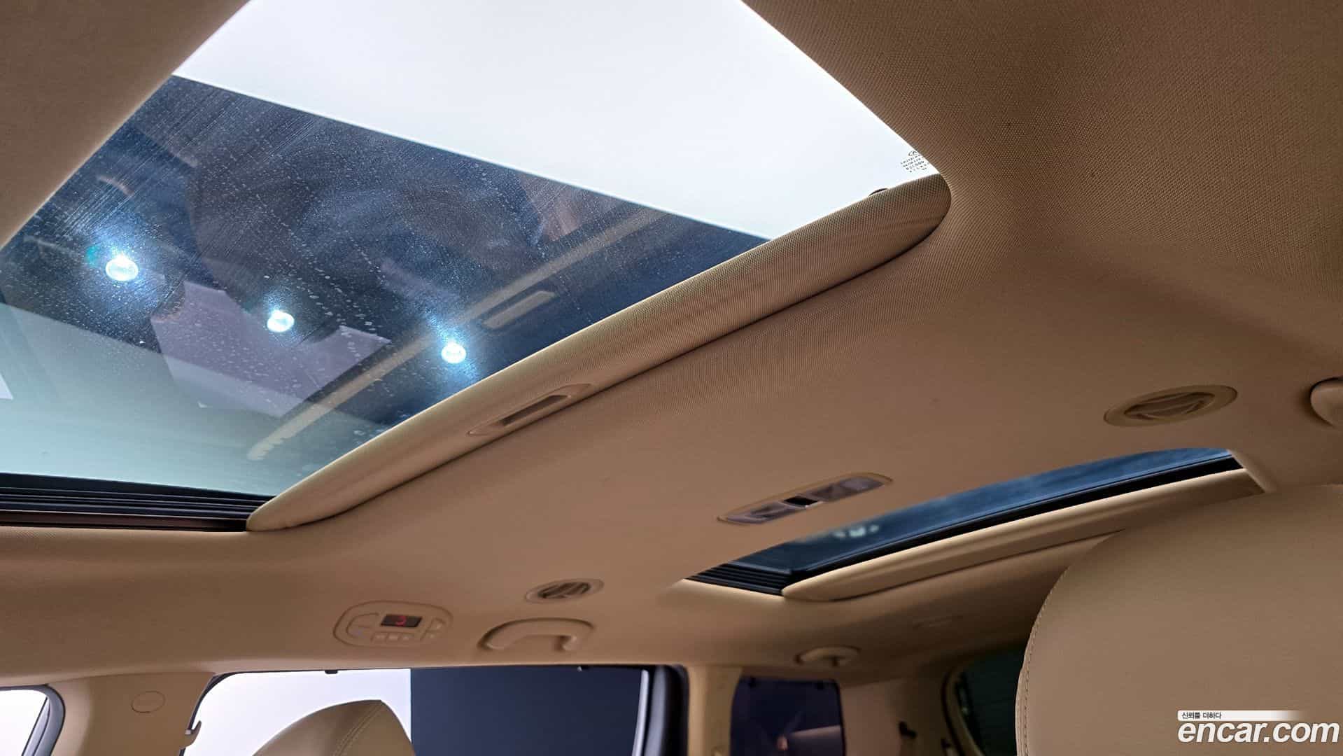 Canival Kia 2019.7-OPTION-022