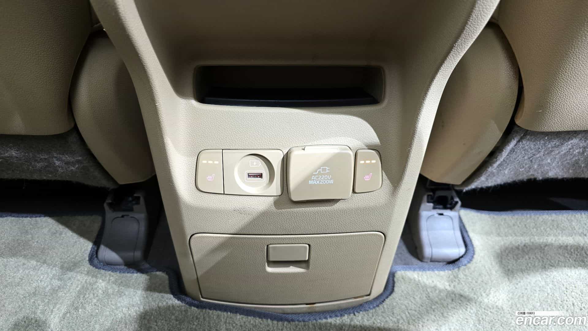 Canival Kia 2019.7-OPTION-023