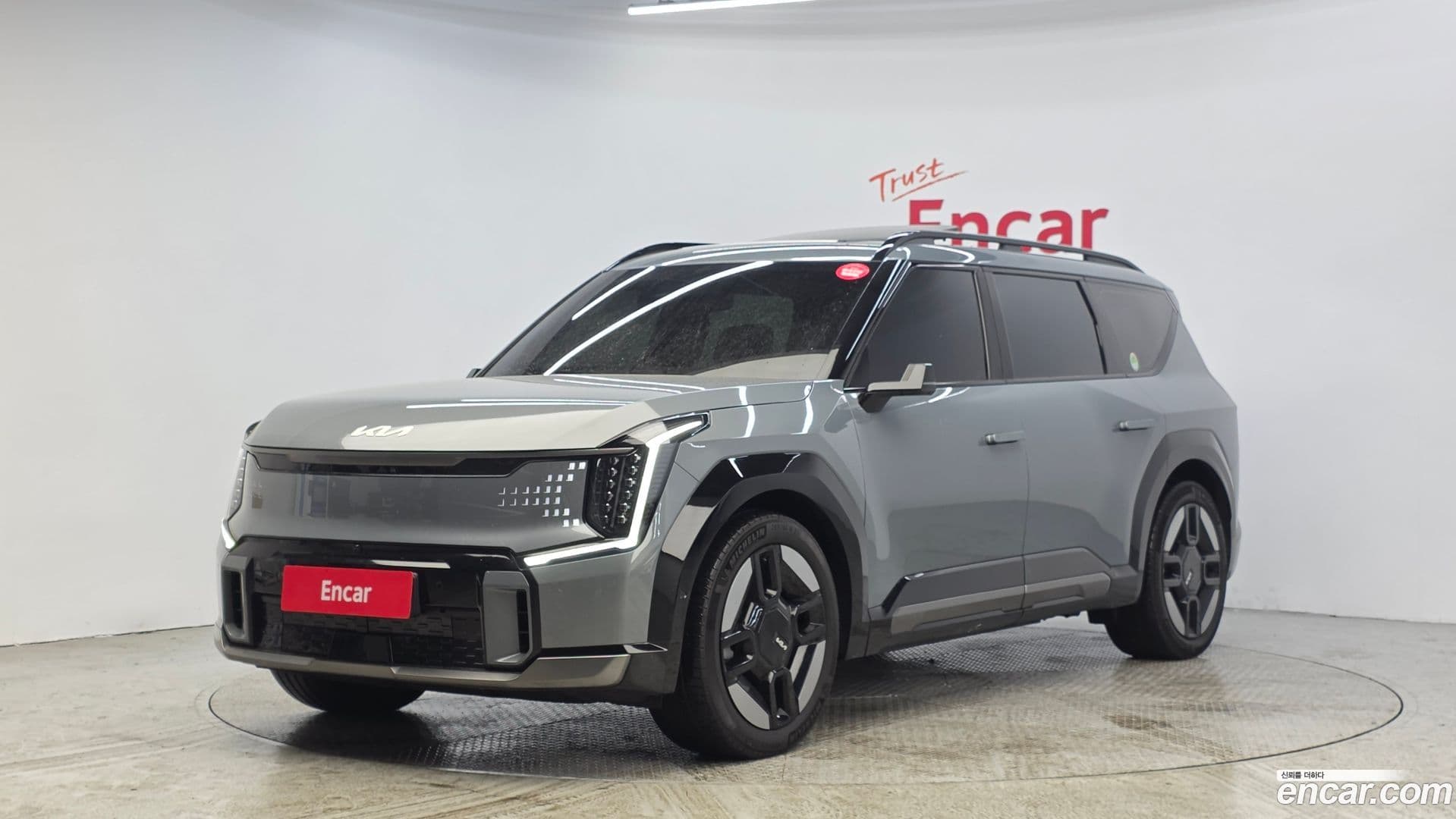 Main__Slider__Photo:EV9 Kia 2023.6-0