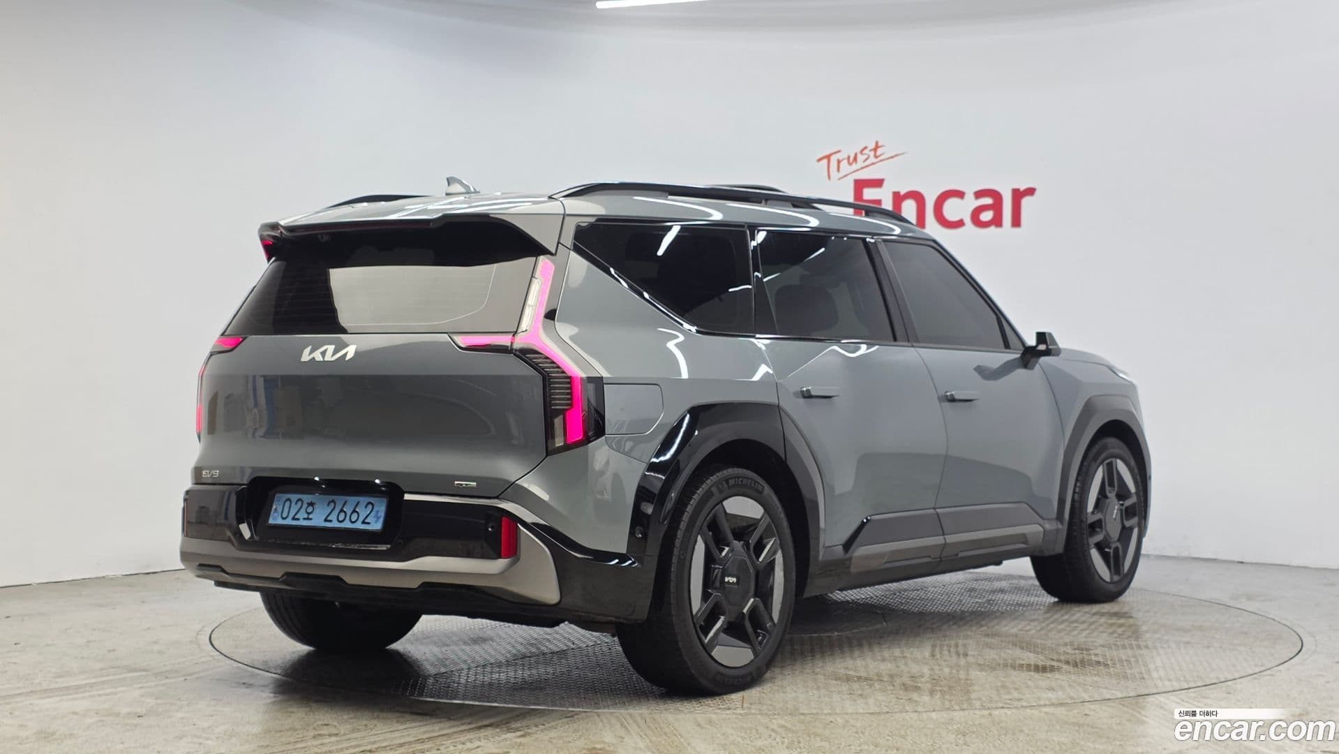 Main__Slider__Photo:EV9 Kia 2023.6-1