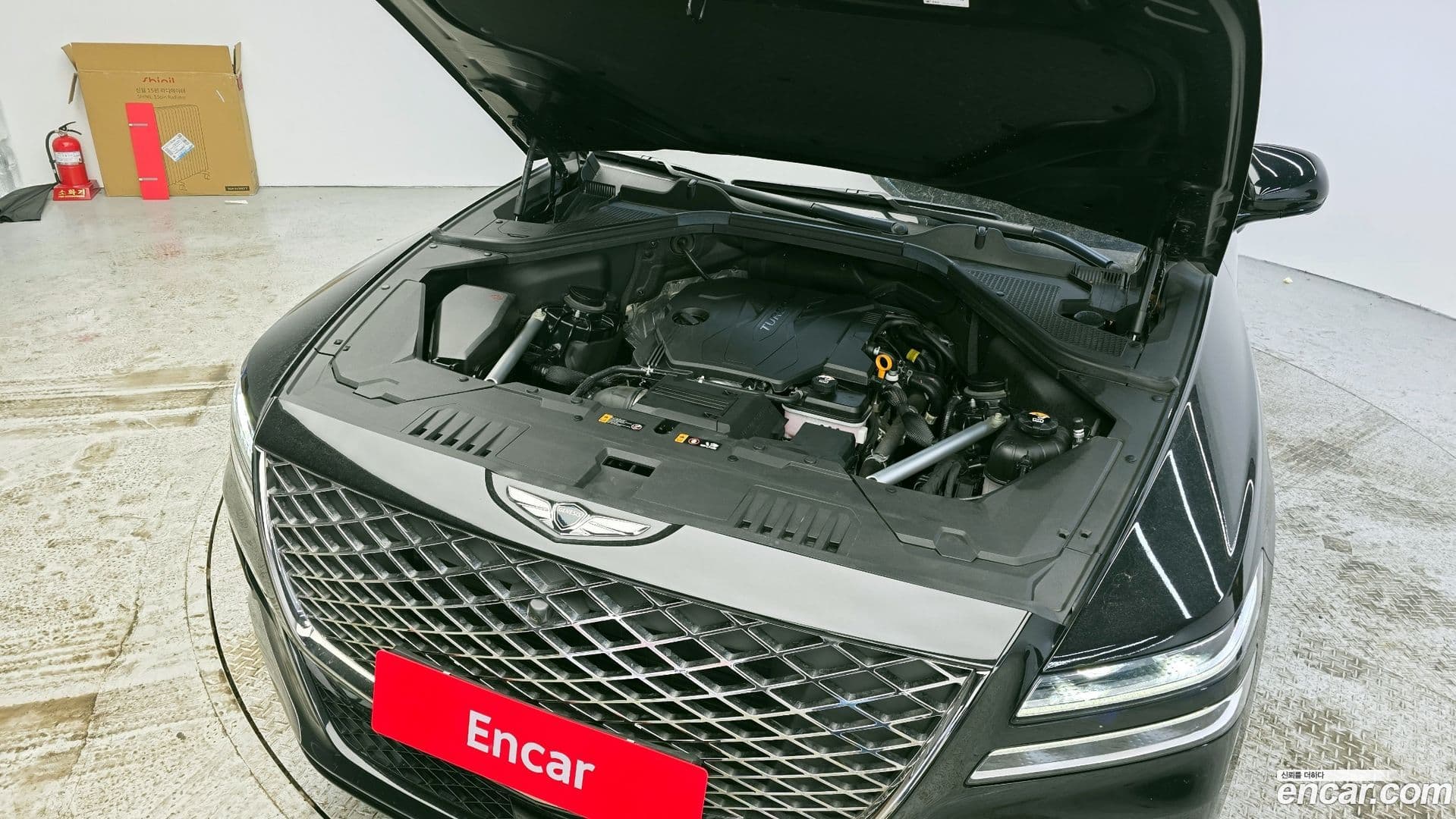 Main__Slider__Photo:GV80 Genesis 2023.0-5