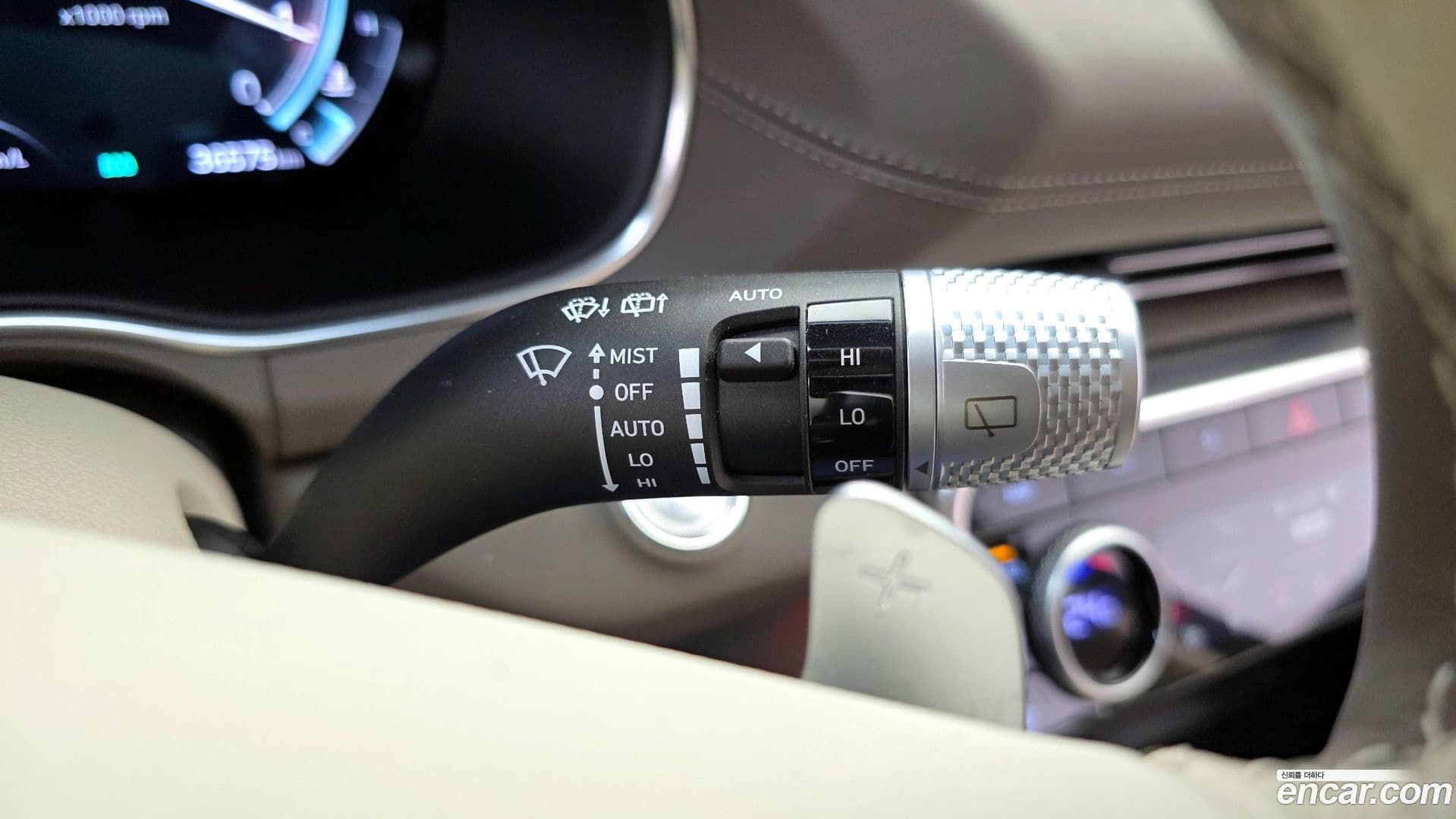 Main__Slider__Photo:GV80 Genesis 2023.0-14