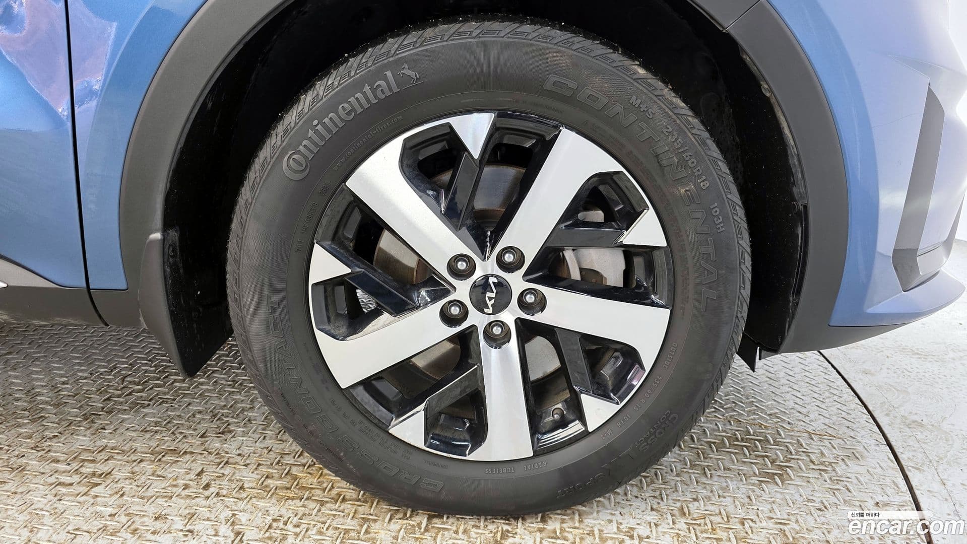 Main__Slider__Photo:Sorento Kia 2022.3-4