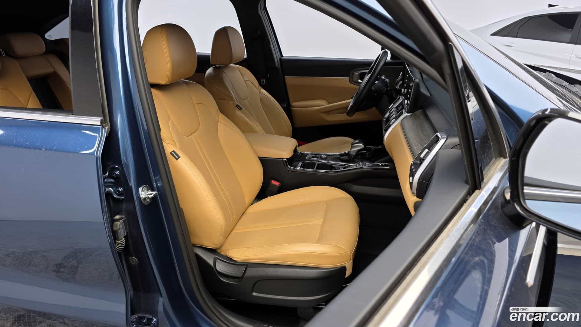 Sorento Kia 2022.3-OPTION-016