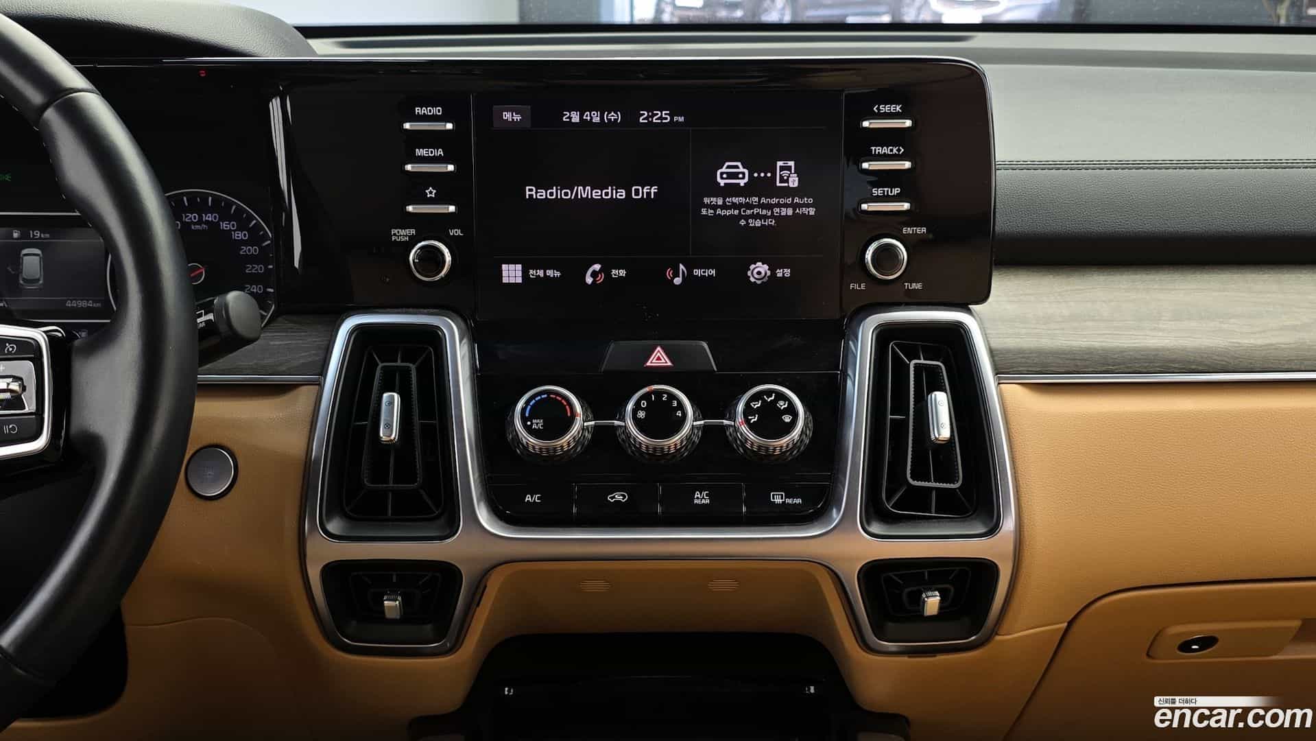 Sorento Kia 2022.3-OPTION-023