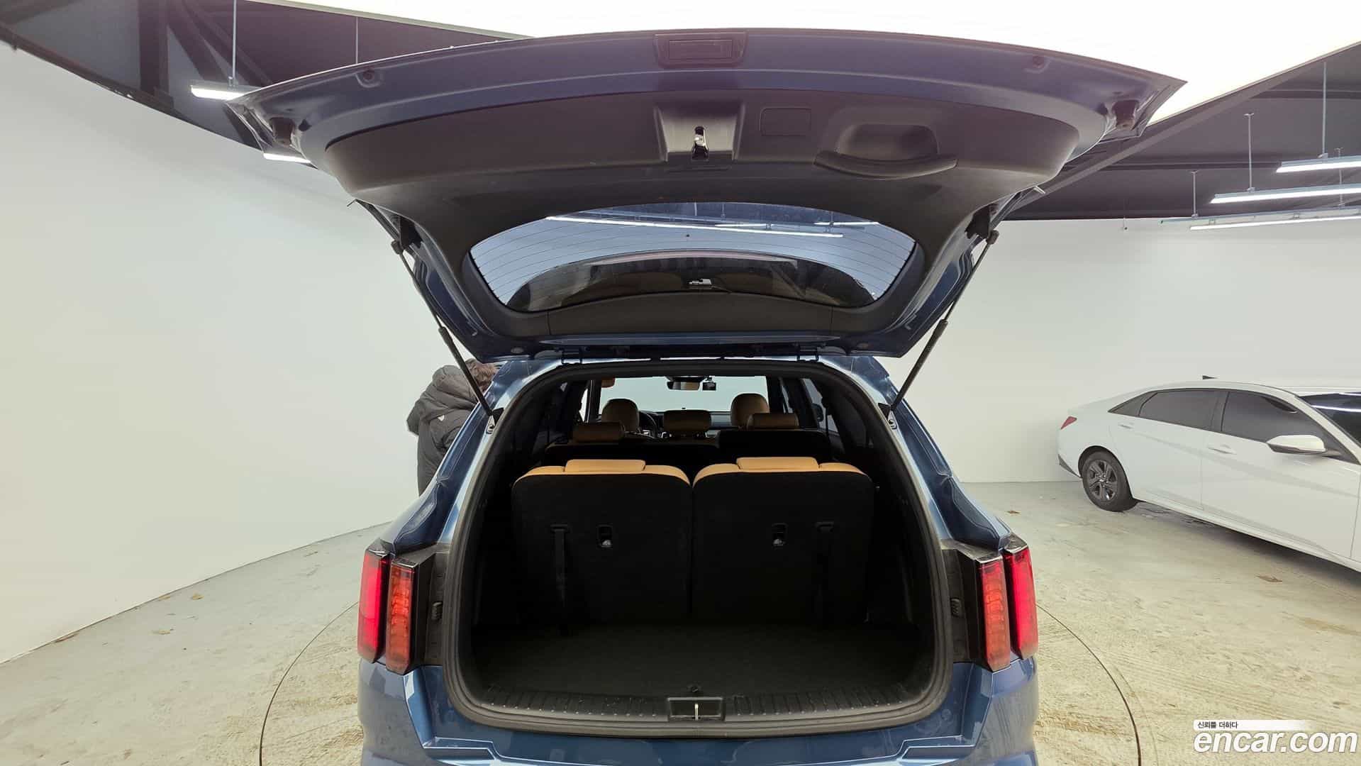 Sorento Kia 2022.3-OPTION-024