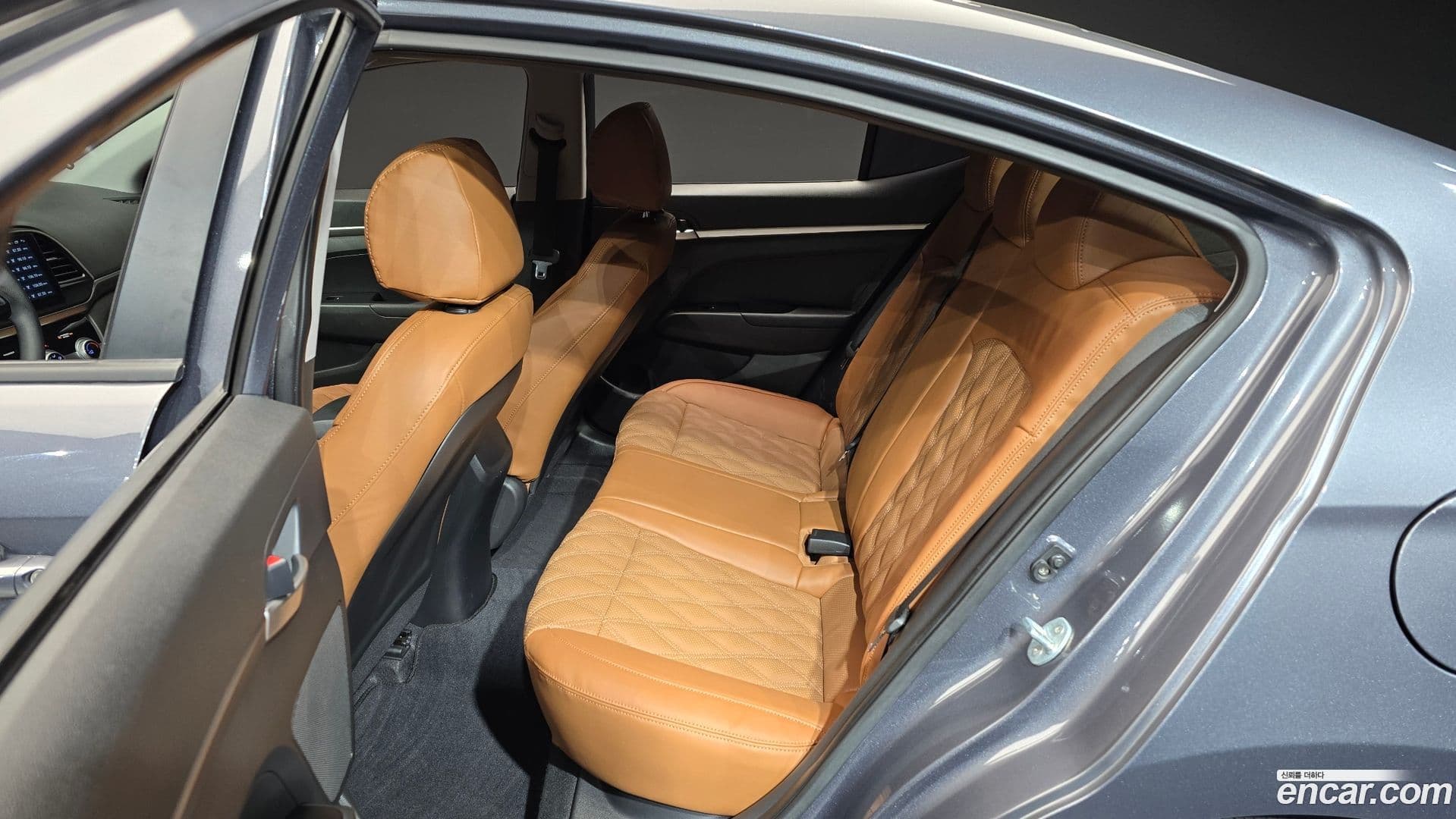 Main__Slider__Photo:AVANTE Hyundai 2019.10-11