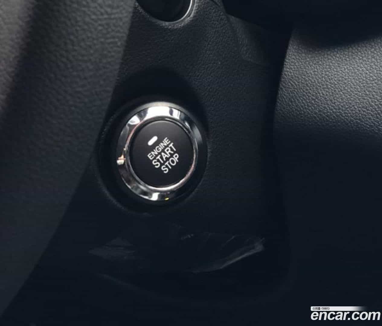 AVANTE Hyundai 2019.10-OPTION-017