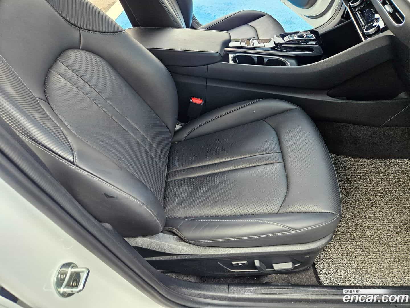 Sonata Hyundai 2020.0-INNER-009