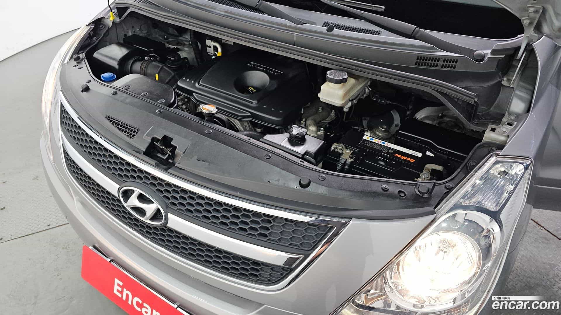 Starex Hyundai 2011.0-INNER-006