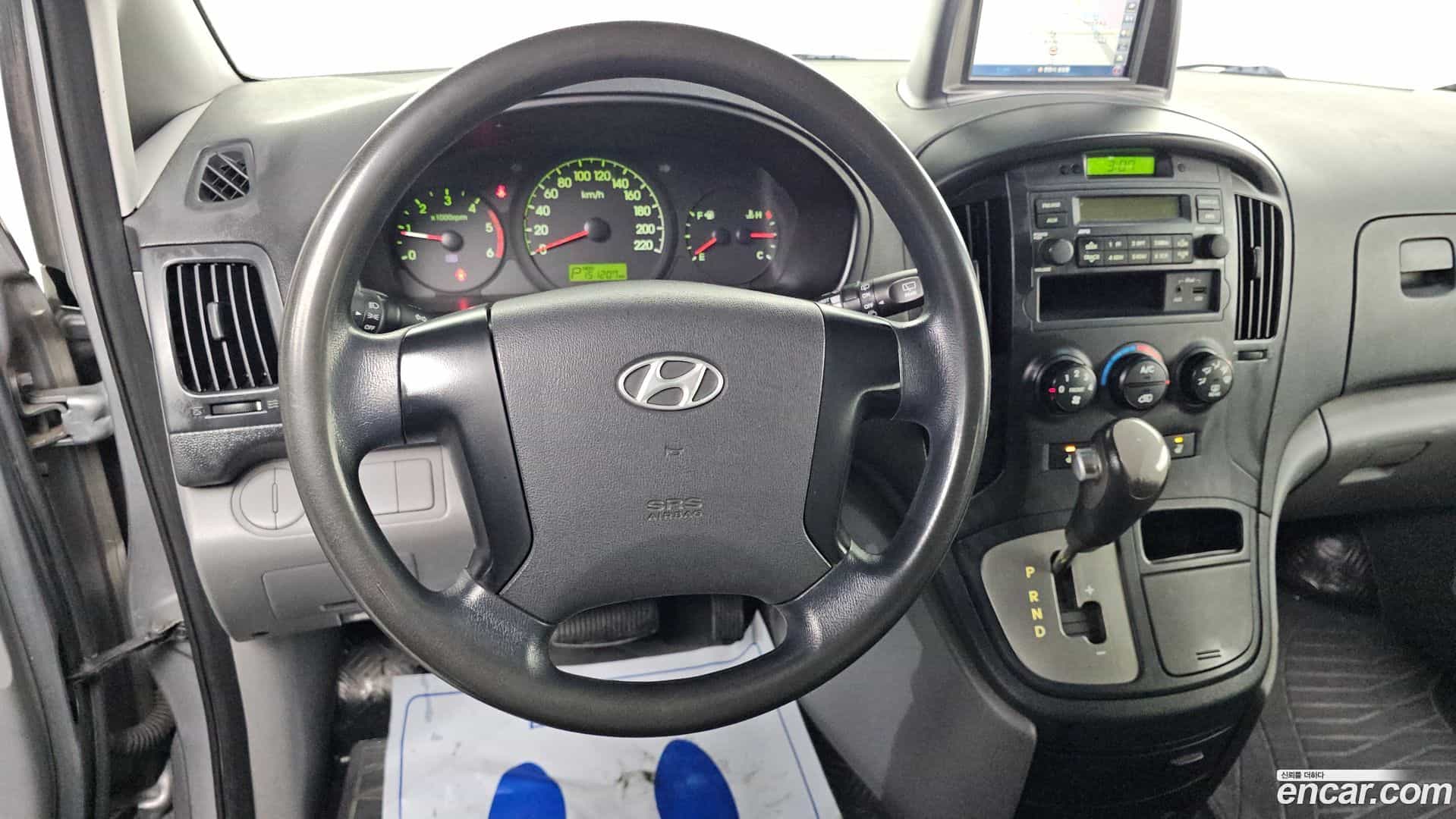 Starex Hyundai 2011.0-OPTION-018