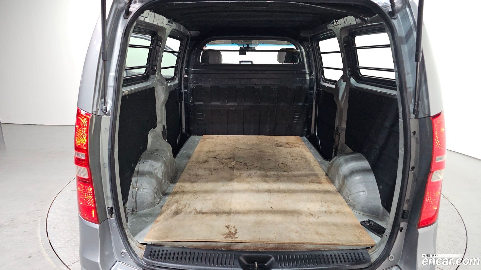 Main__Slider__Photo:Starex Hyundai 2011.0-19