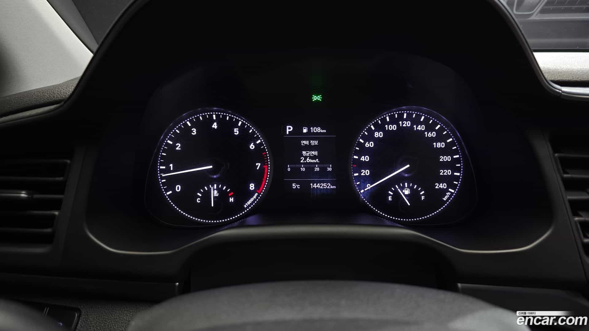 AVANTE Hyundai 2018.9-INNER-008