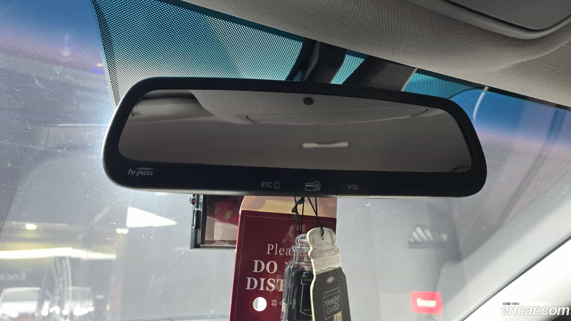 AVANTE Hyundai 2018.9-OPTION-023