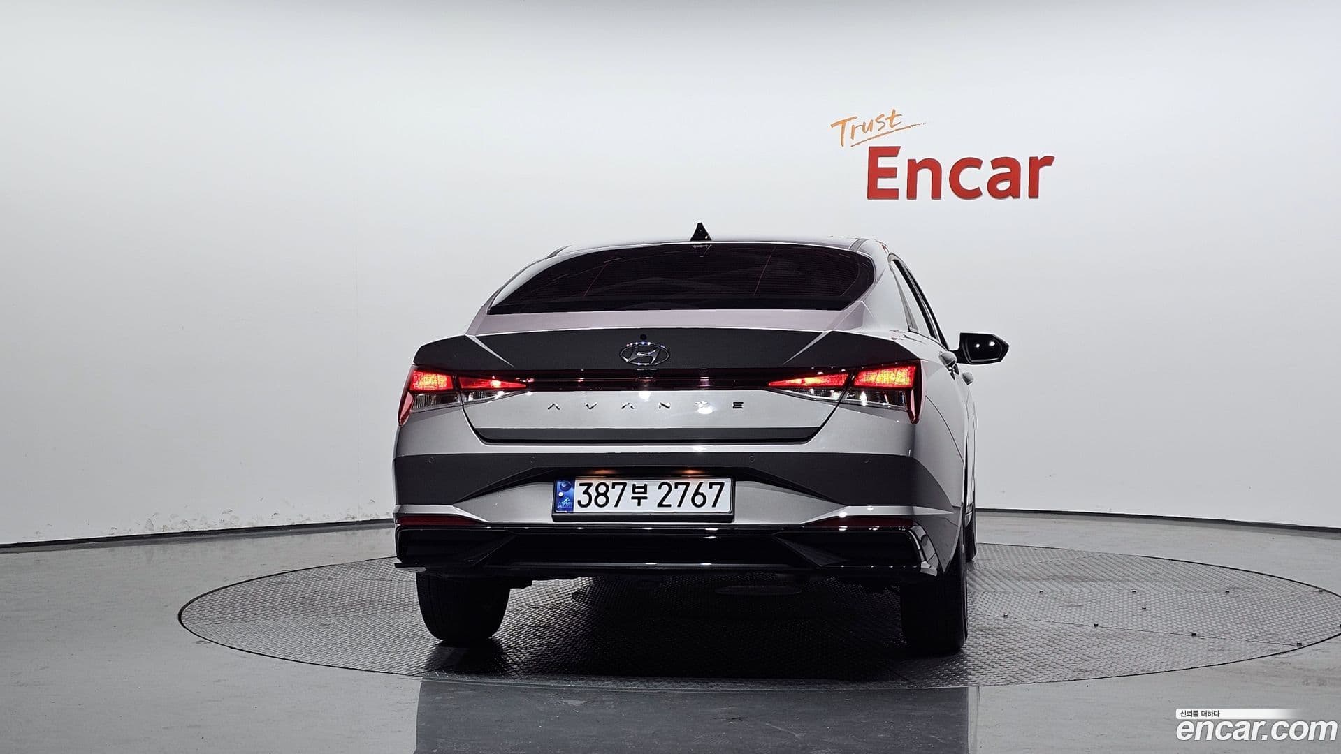 Main__Slider__Photo:AVANTE Hyundai 2023.2-3