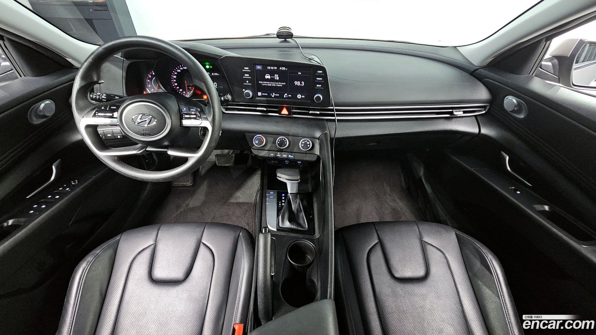 Main__Slider__Photo:AVANTE Hyundai 2023.2-6