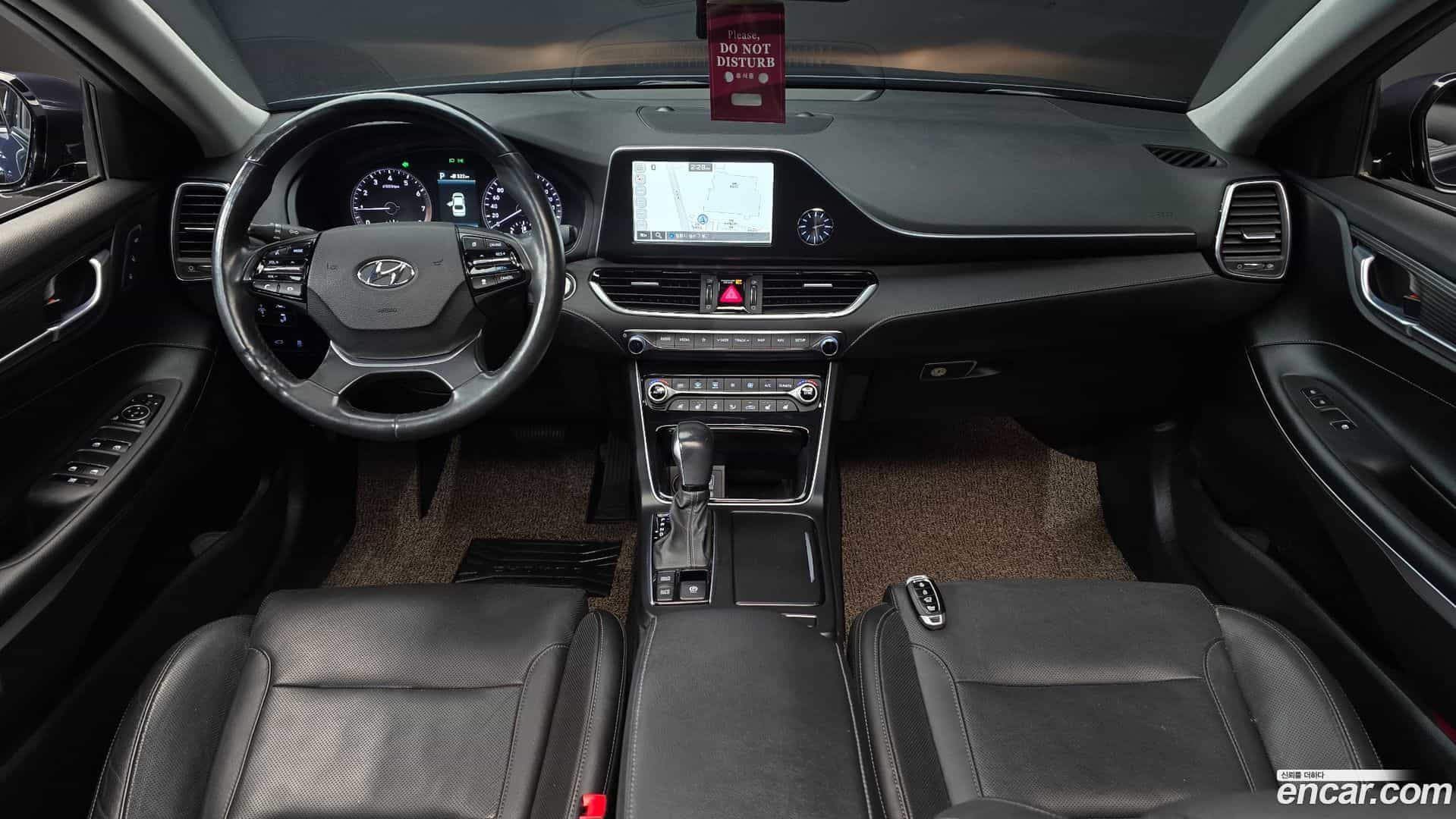 Grandeur Hyundai 2018.0-INNER-007