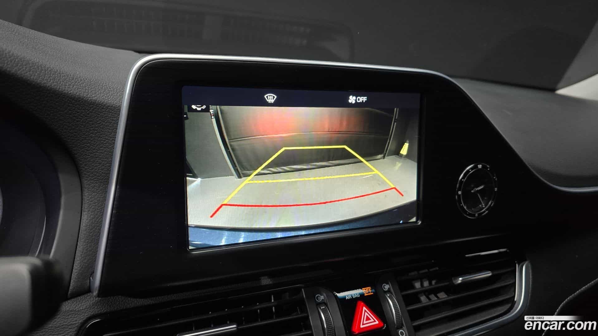 Grandeur Hyundai 2018.0-OPTION-019