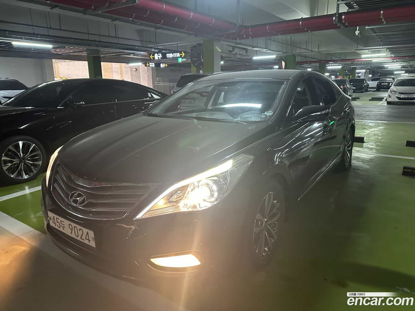 Grandeur Hyundai 2012.1-OUTER-002