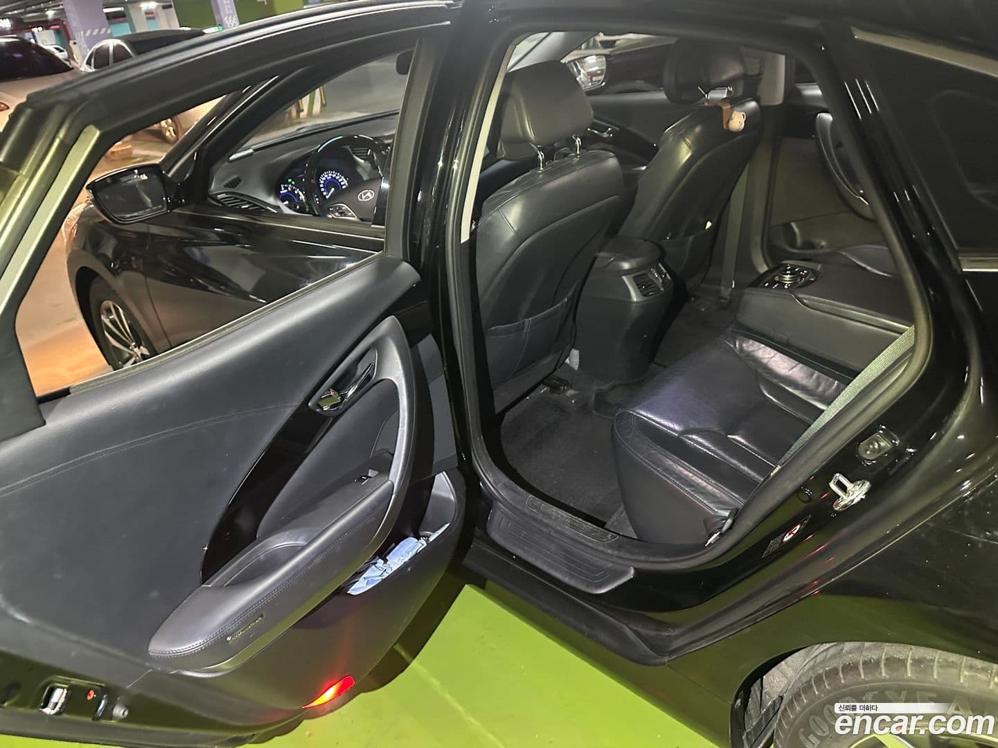 Main__Slider__Photo:Grandeur Hyundai 2012.1-12