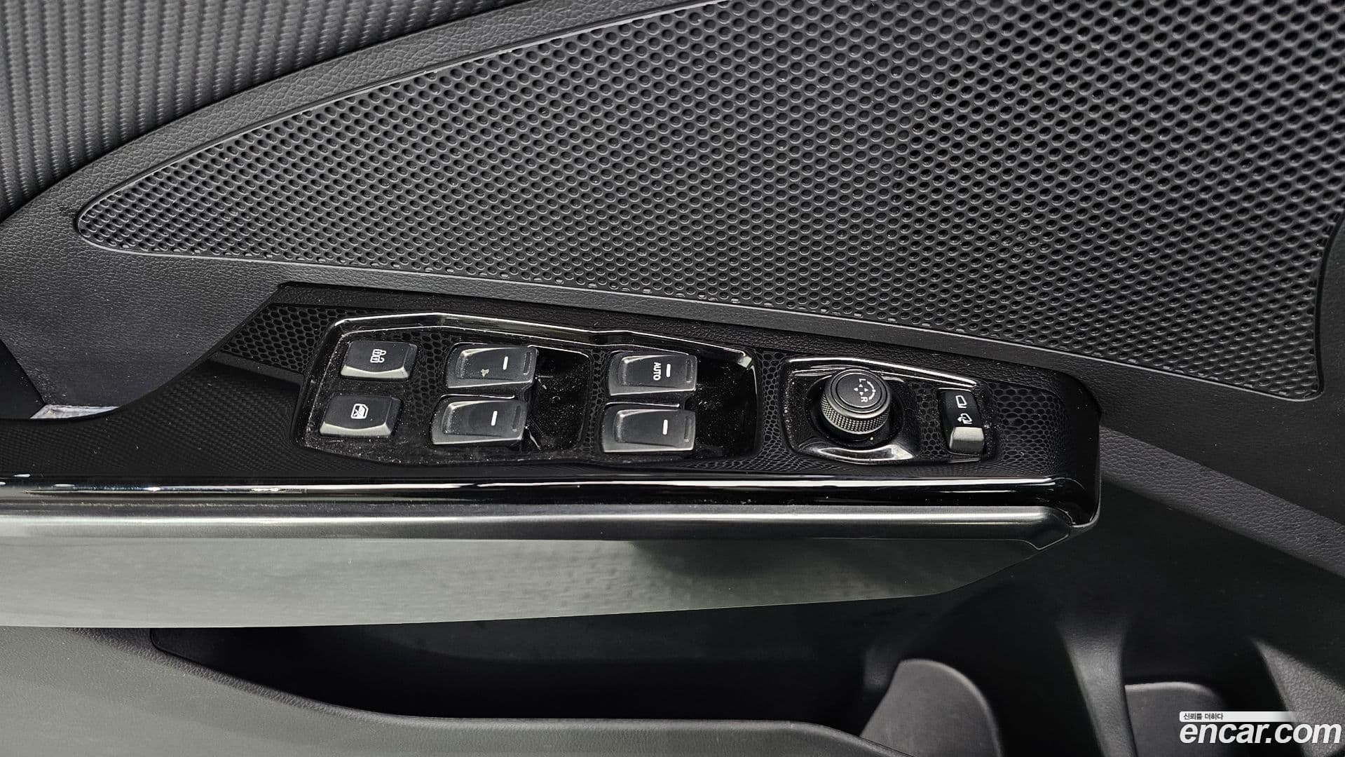 Main__Slider__Photo:TIBOLI KG_Mobility_Ssangyong 2021.7-17