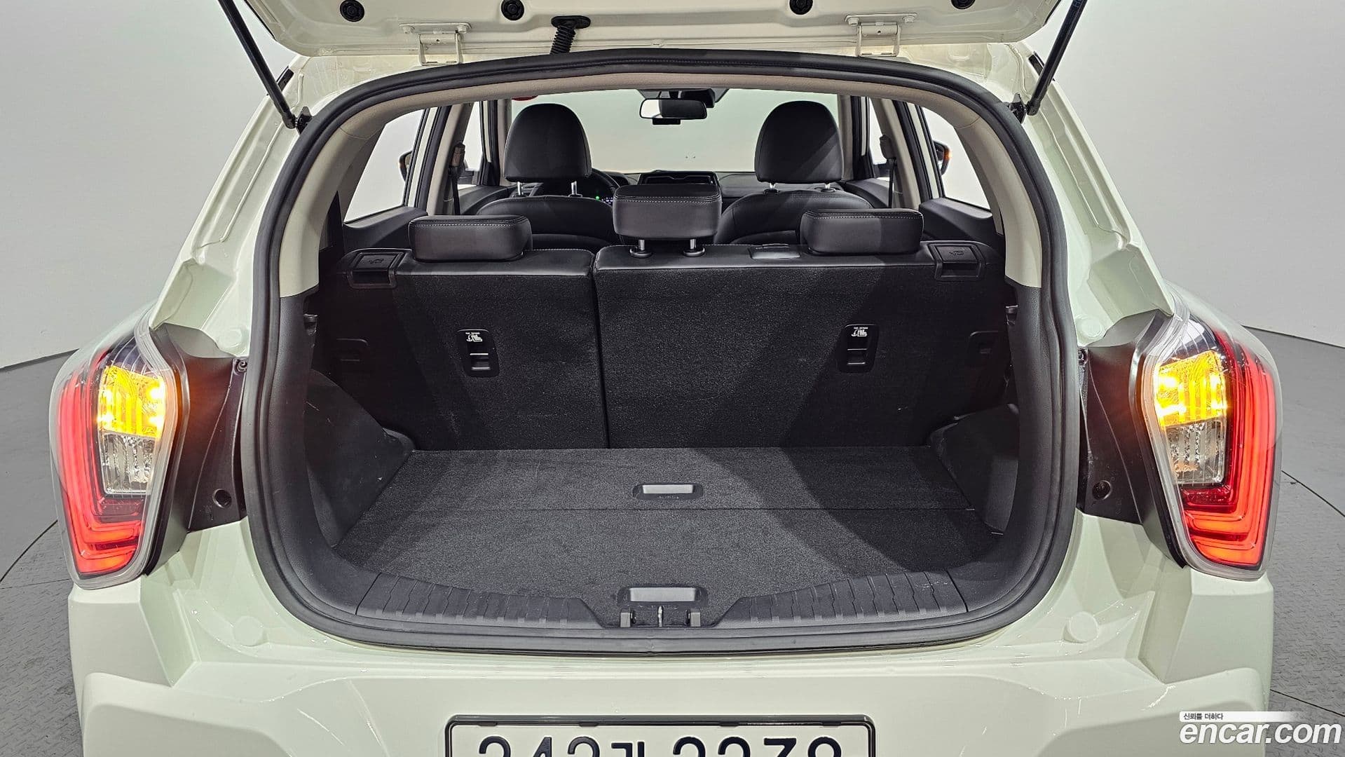 Main__Slider__Photo:TIBOLI KG_Mobility_Ssangyong 2021.7-19