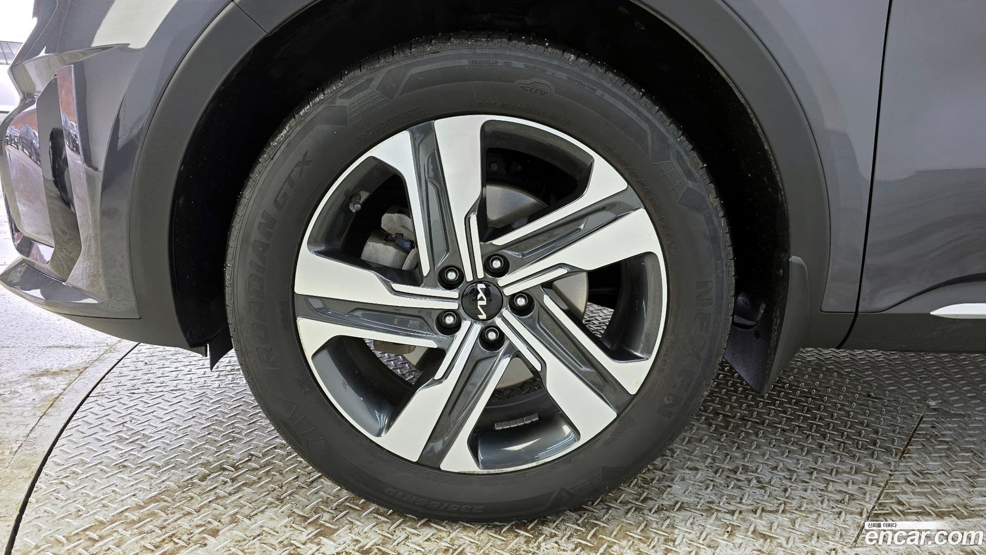 Main__Slider__Photo:Sorento Kia 2022.3-4