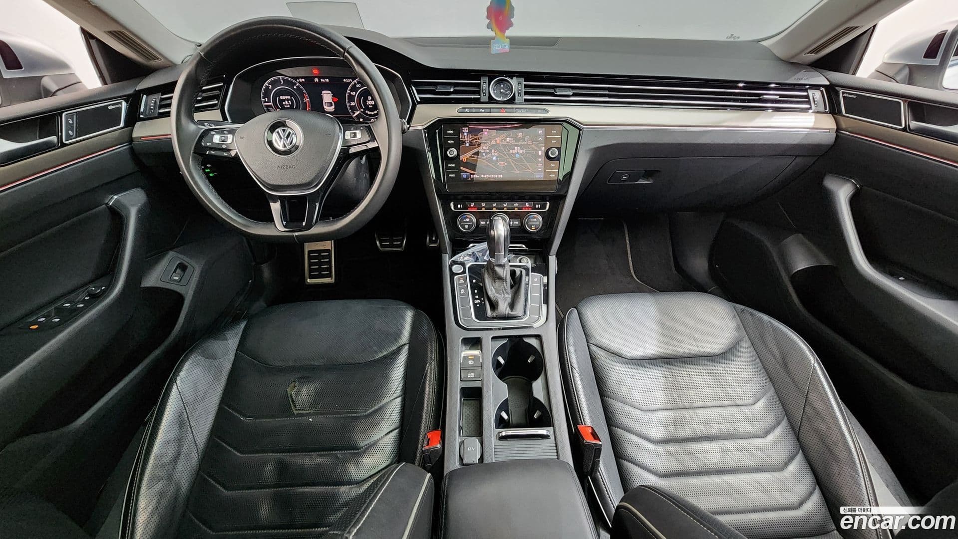 Main__Slider__Photo:Arteon Volkswagen 2019.11-6