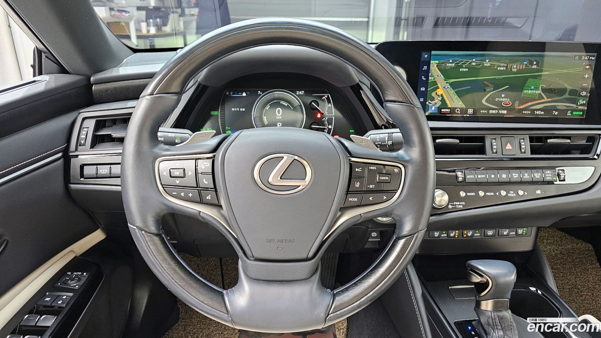 Main__Slider__Photo:ES Lexus 2022.11-12