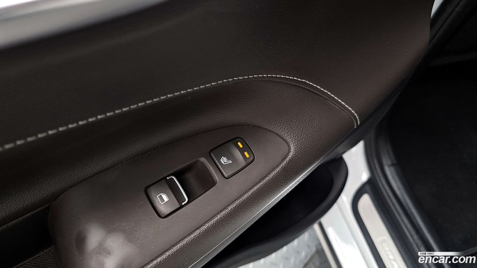 Main__Slider__Photo:Grandeur Hyundai 2016.11-16