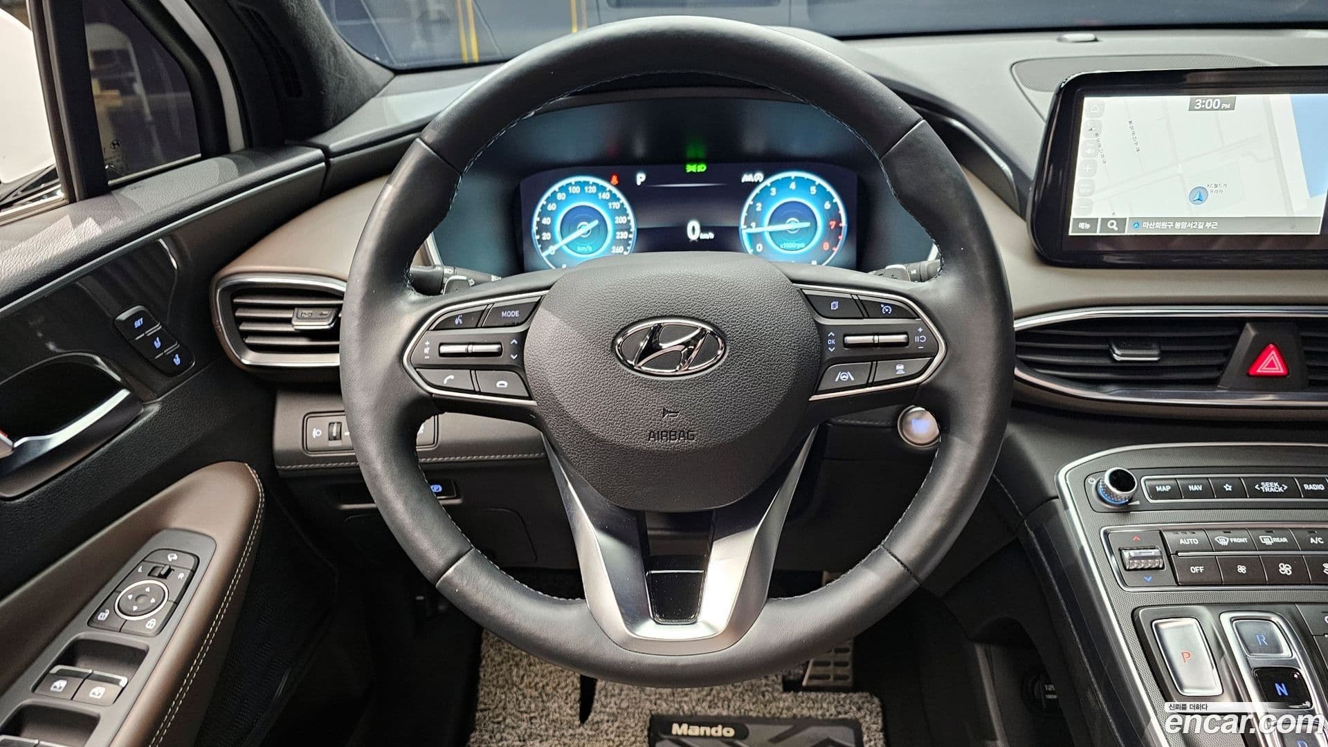 Main__Slider__Photo:Santafe Hyundai 2022.11-12