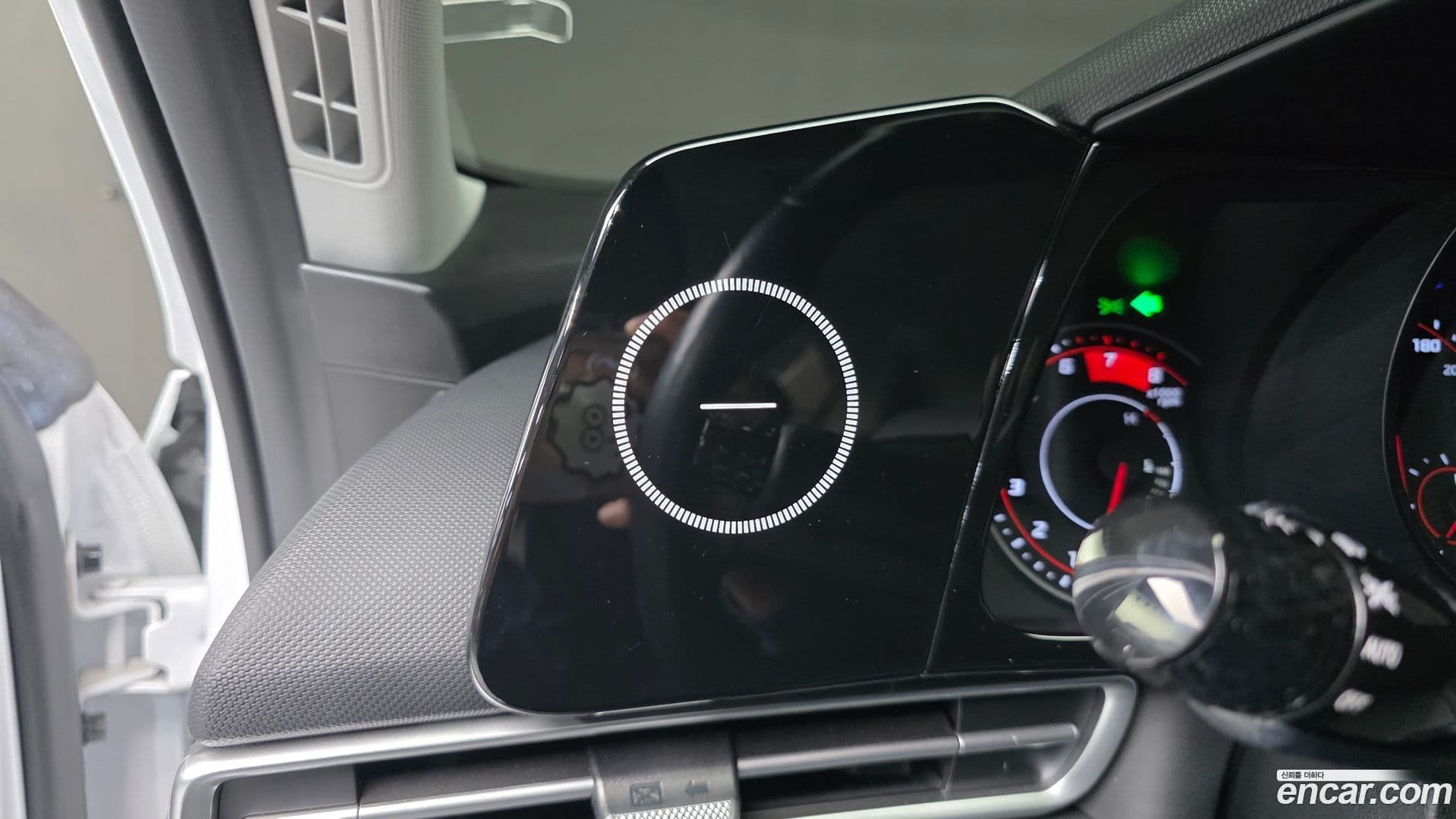 Main__Slider__Photo:AVANTE Hyundai 2021.3-12