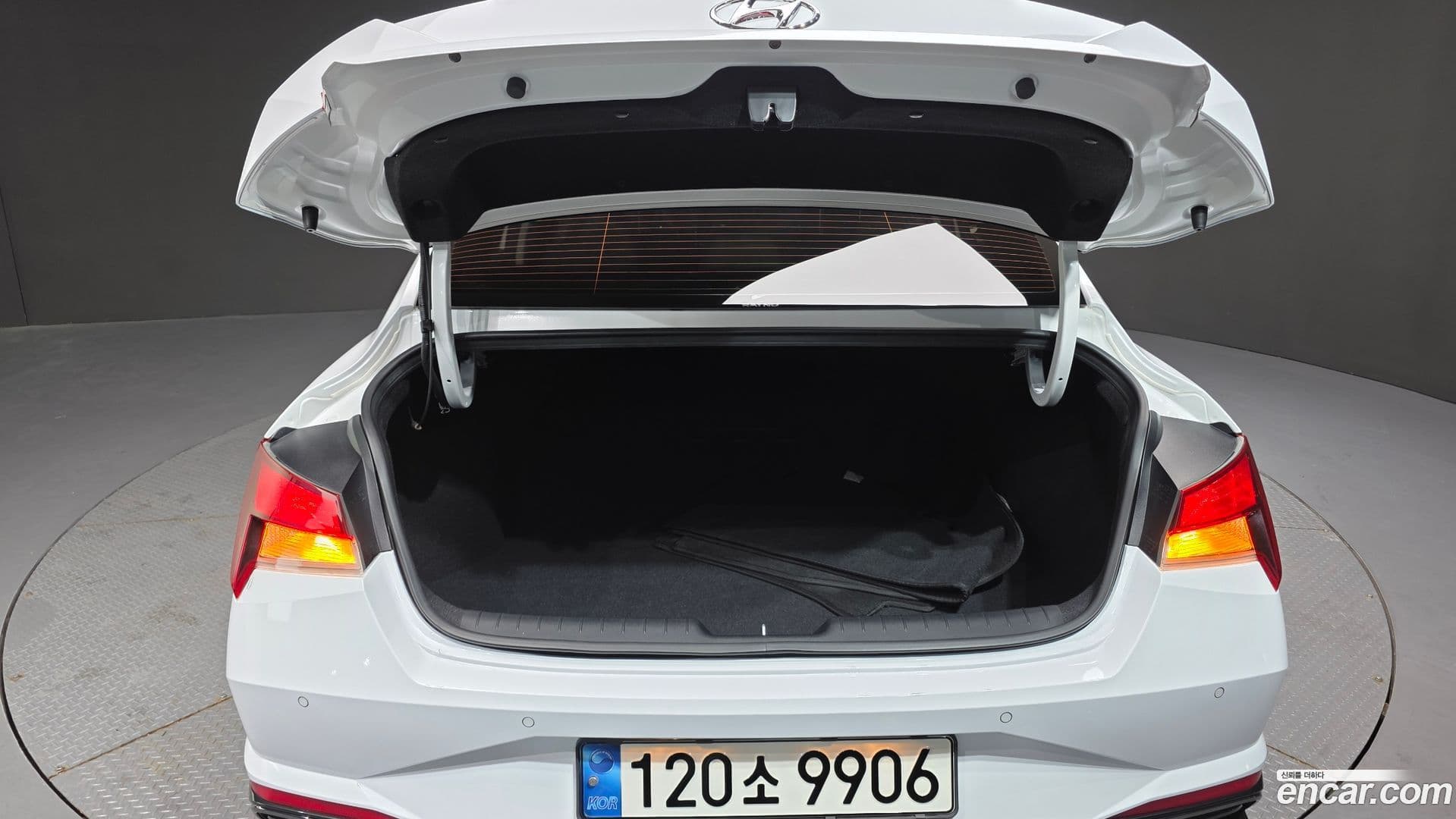 Main__Slider__Photo:AVANTE Hyundai 2021.3-19