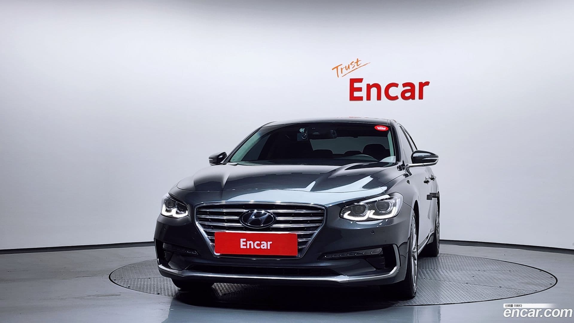 Main__Slider__Photo:Grandeur Hyundai 2017.5-2