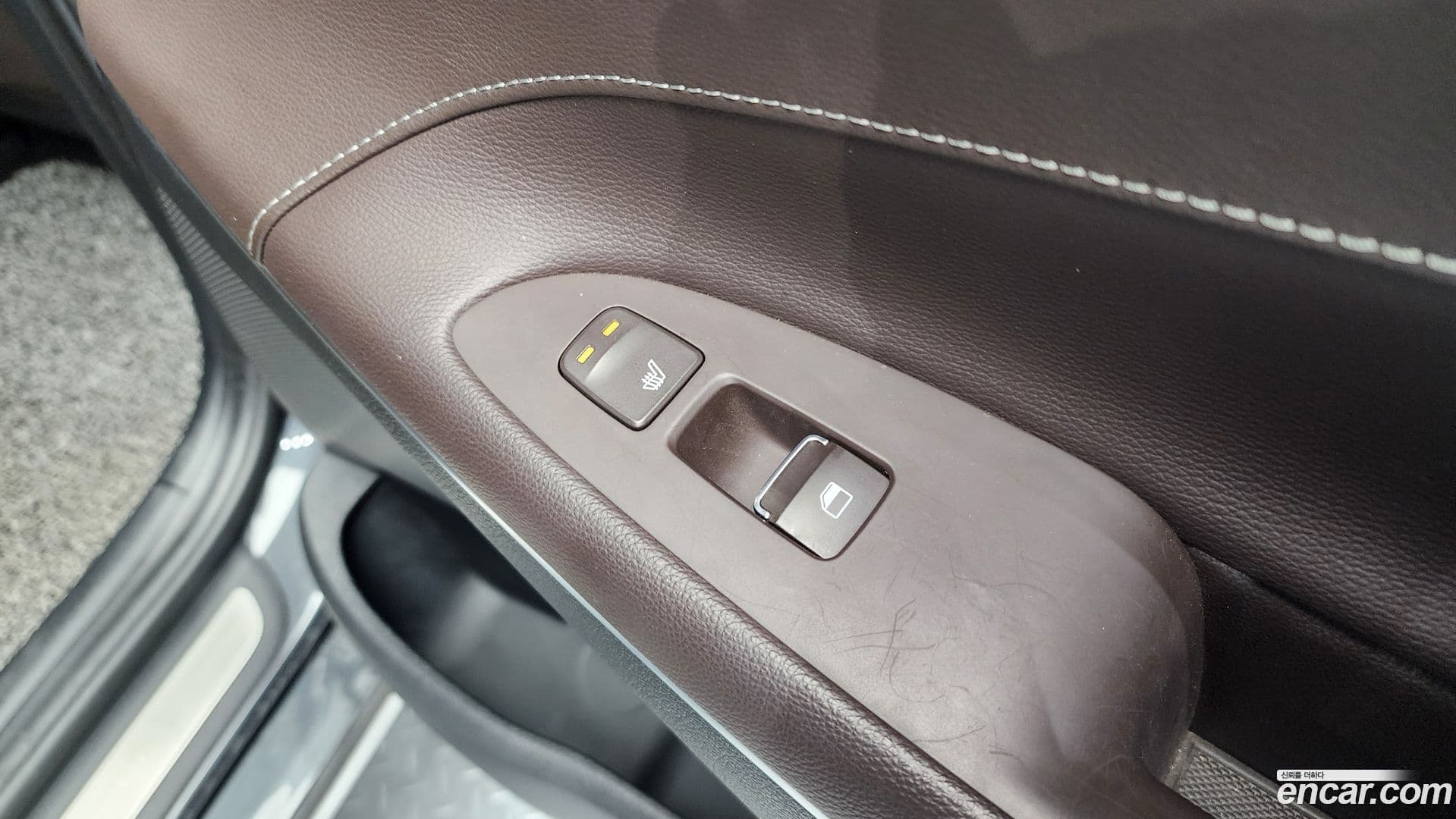 Main__Slider__Photo:Grandeur Hyundai 2017.5-18