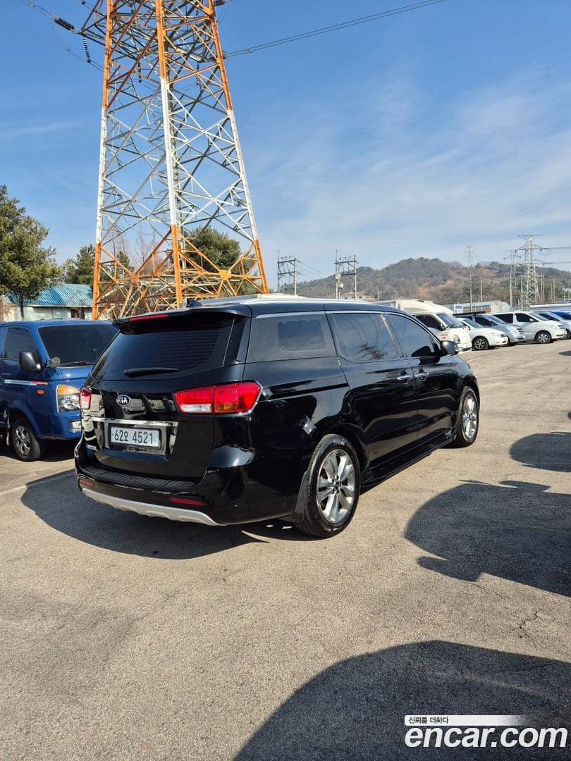 Main__Slider__Photo:Canival Kia 2014.10-4